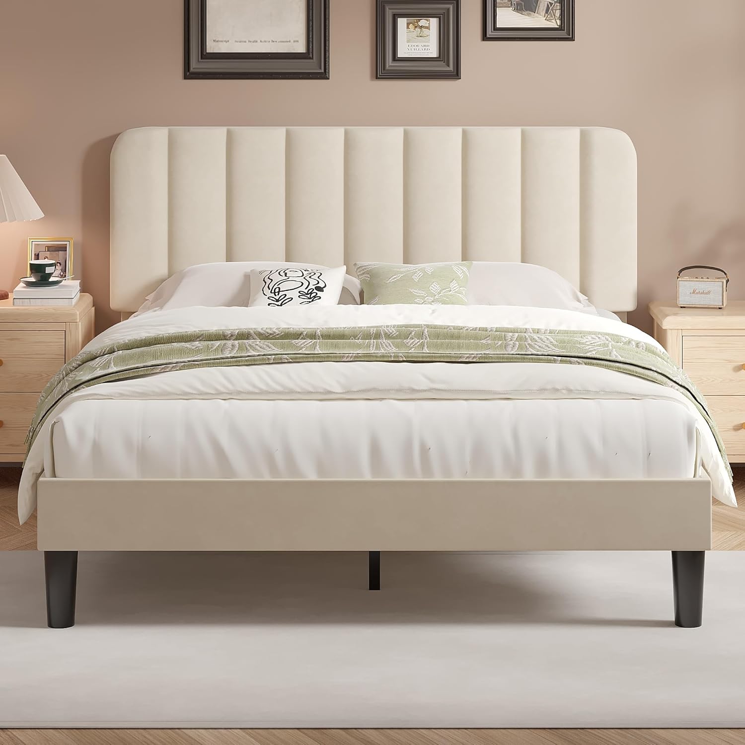 VECELO Upholstered Platform bedframe with Adjustable Headboard
