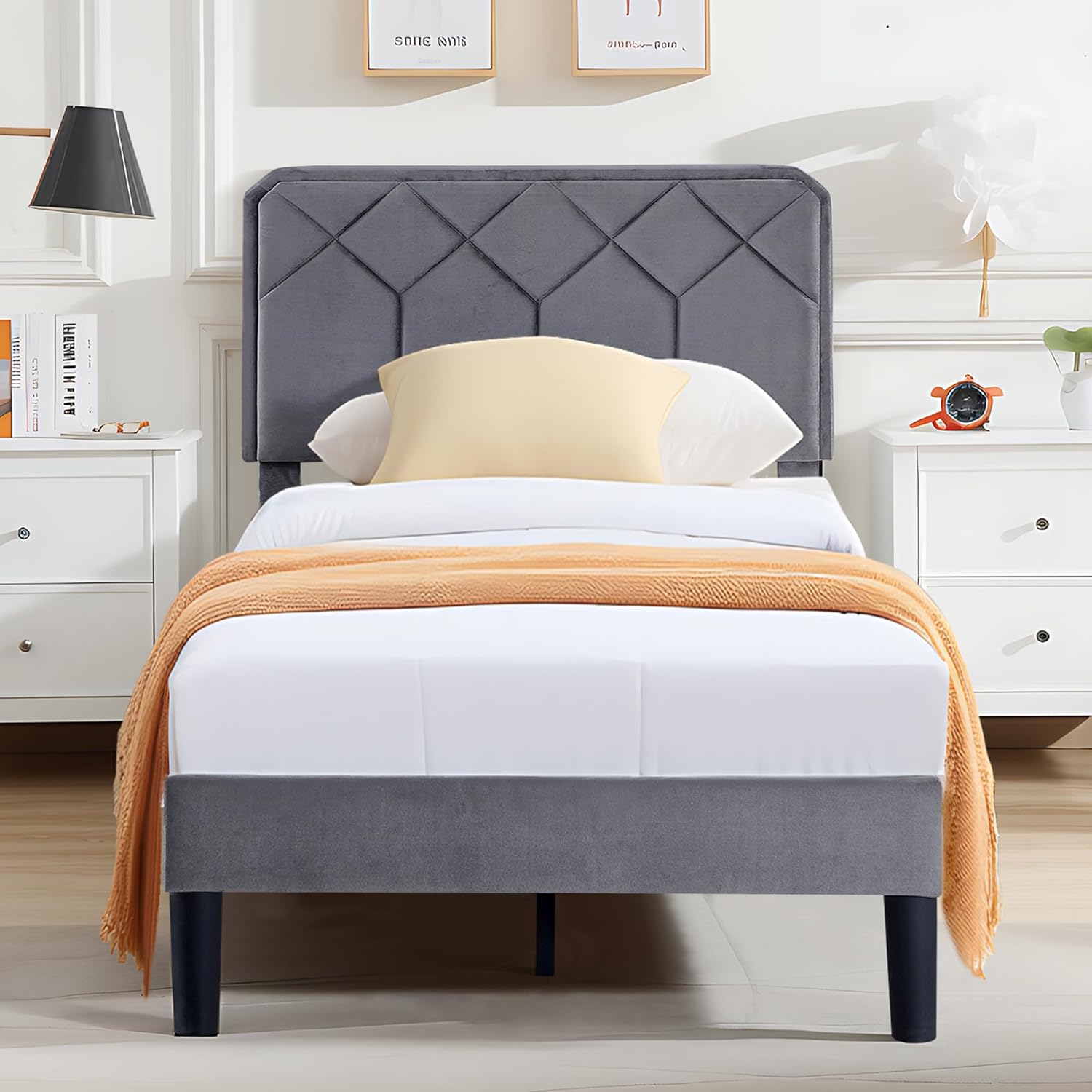 VECELO Premium Leather Upholstered Platform Bed Frame