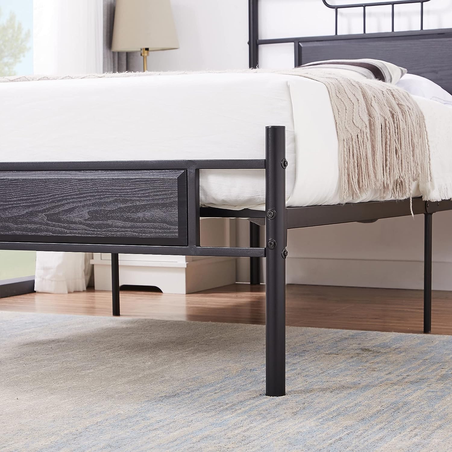 VECELO Platform Bed Frame with Wood Headboard No Box Spring Needed Heavy Duty Steel Slat