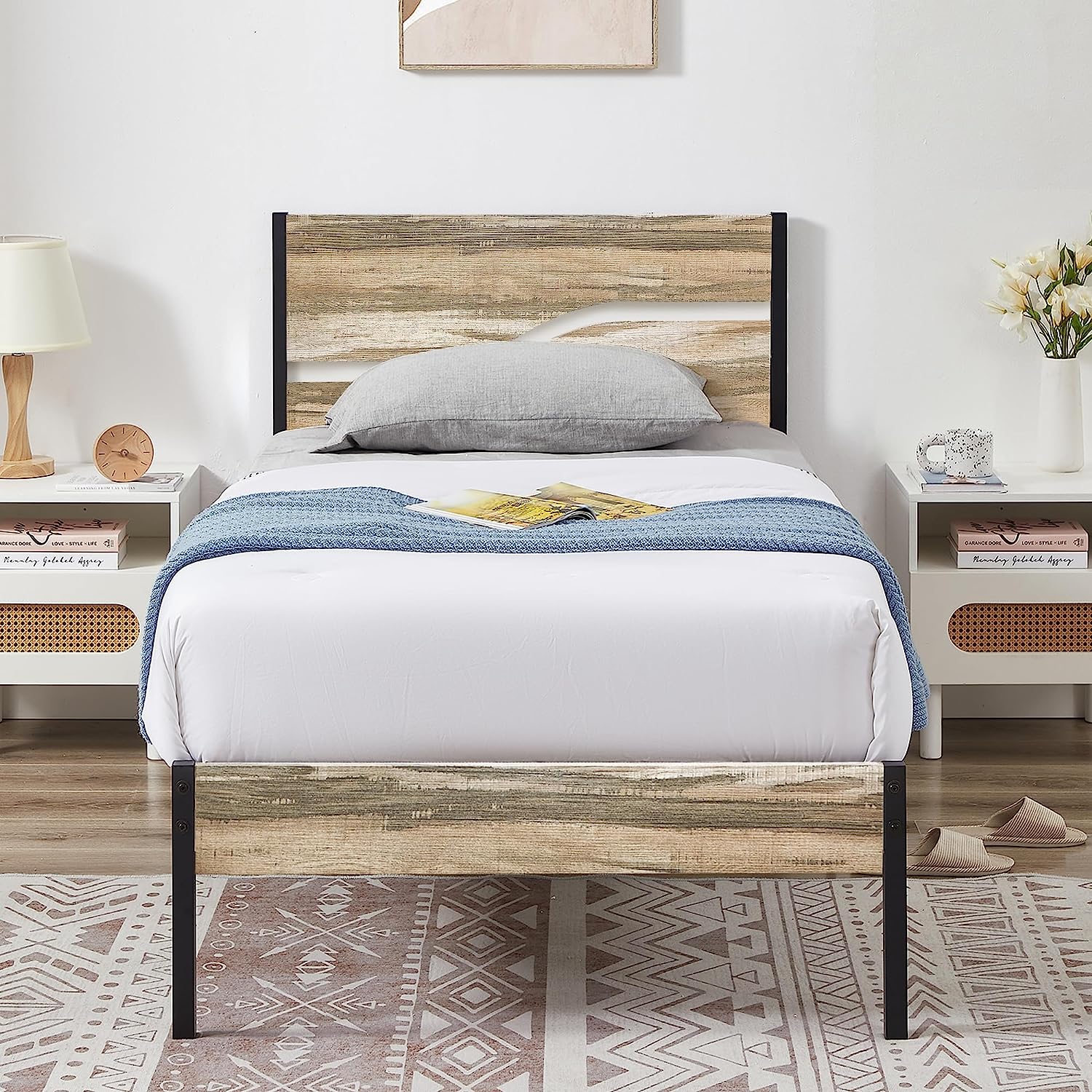 VECELO Platform Bed Frame/Mattress Foundation with Rustic Vintage Wood Headboard