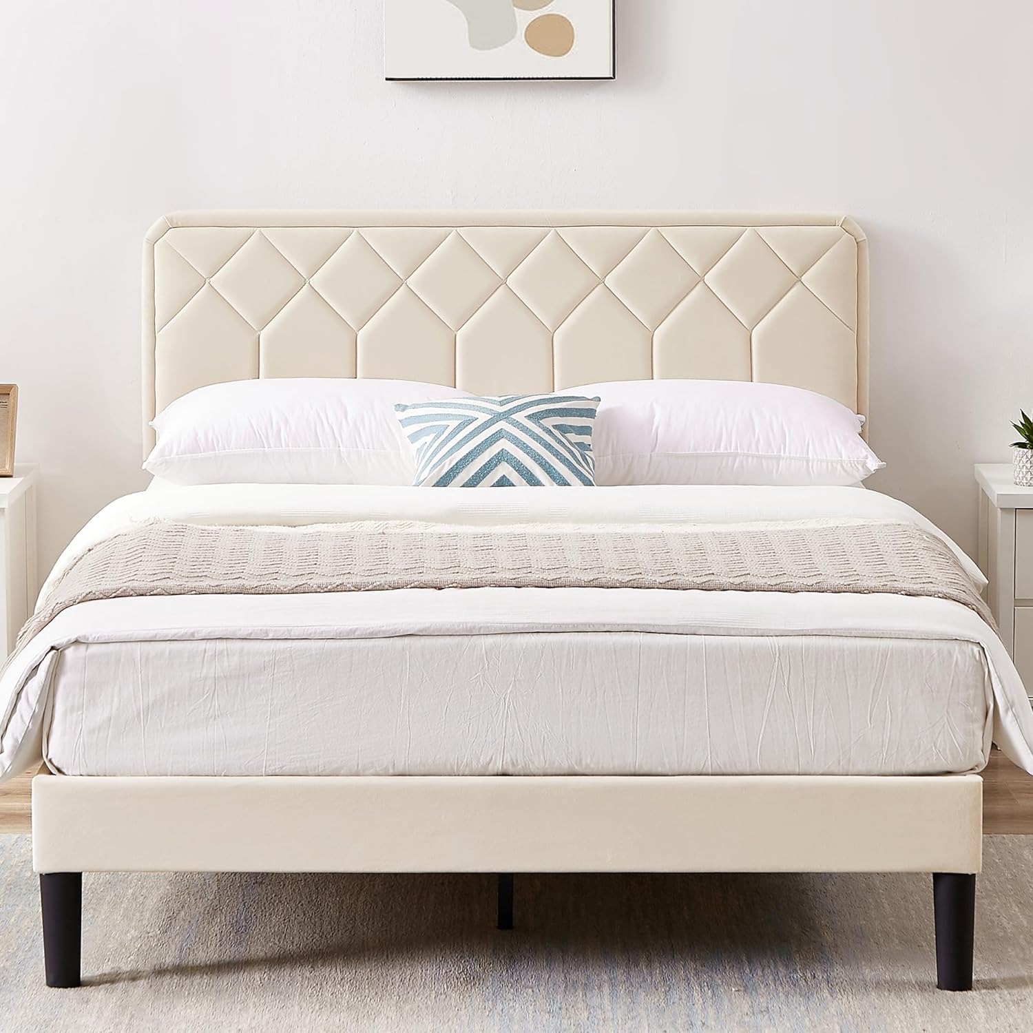 VECELO Premium Leather Upholstered Platform Bed Frame