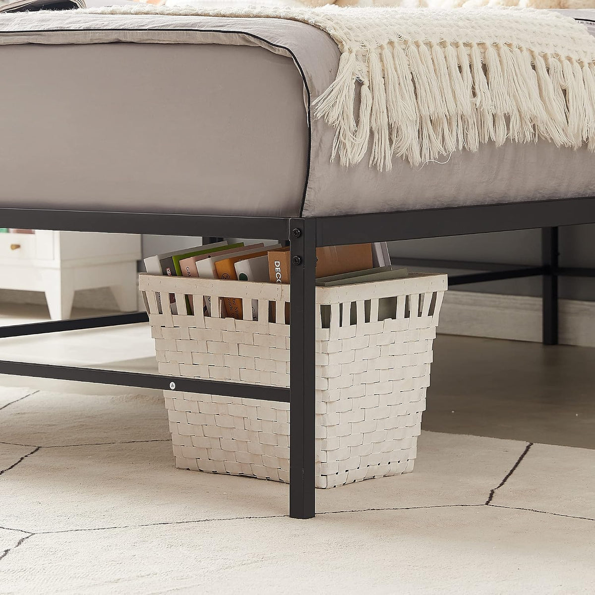 VECELO 16" Metal Platform Tall Bed Frame