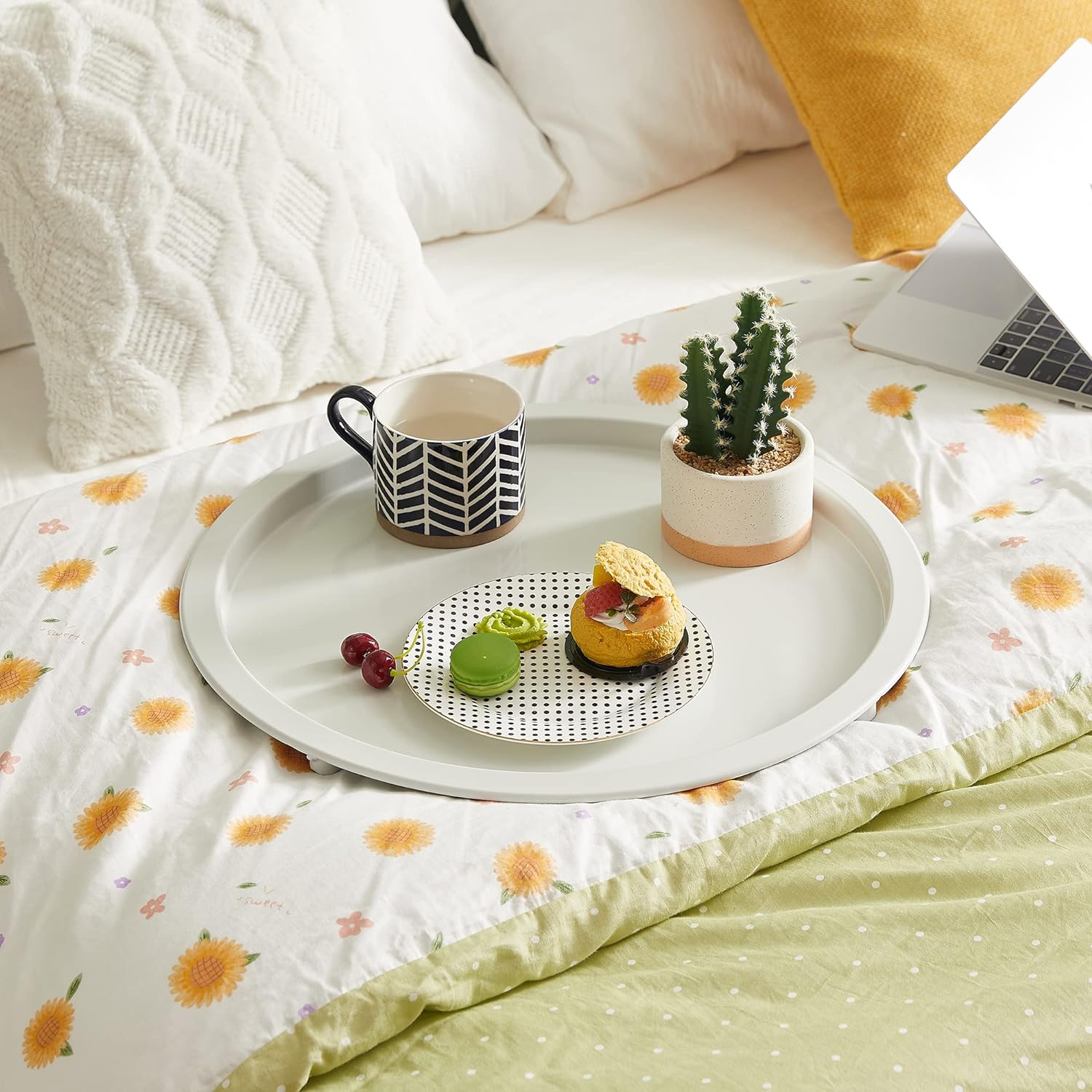 VECELO Metal Round End/Side Table with Removable Tray Small Folding Anti-Rust Nightstand