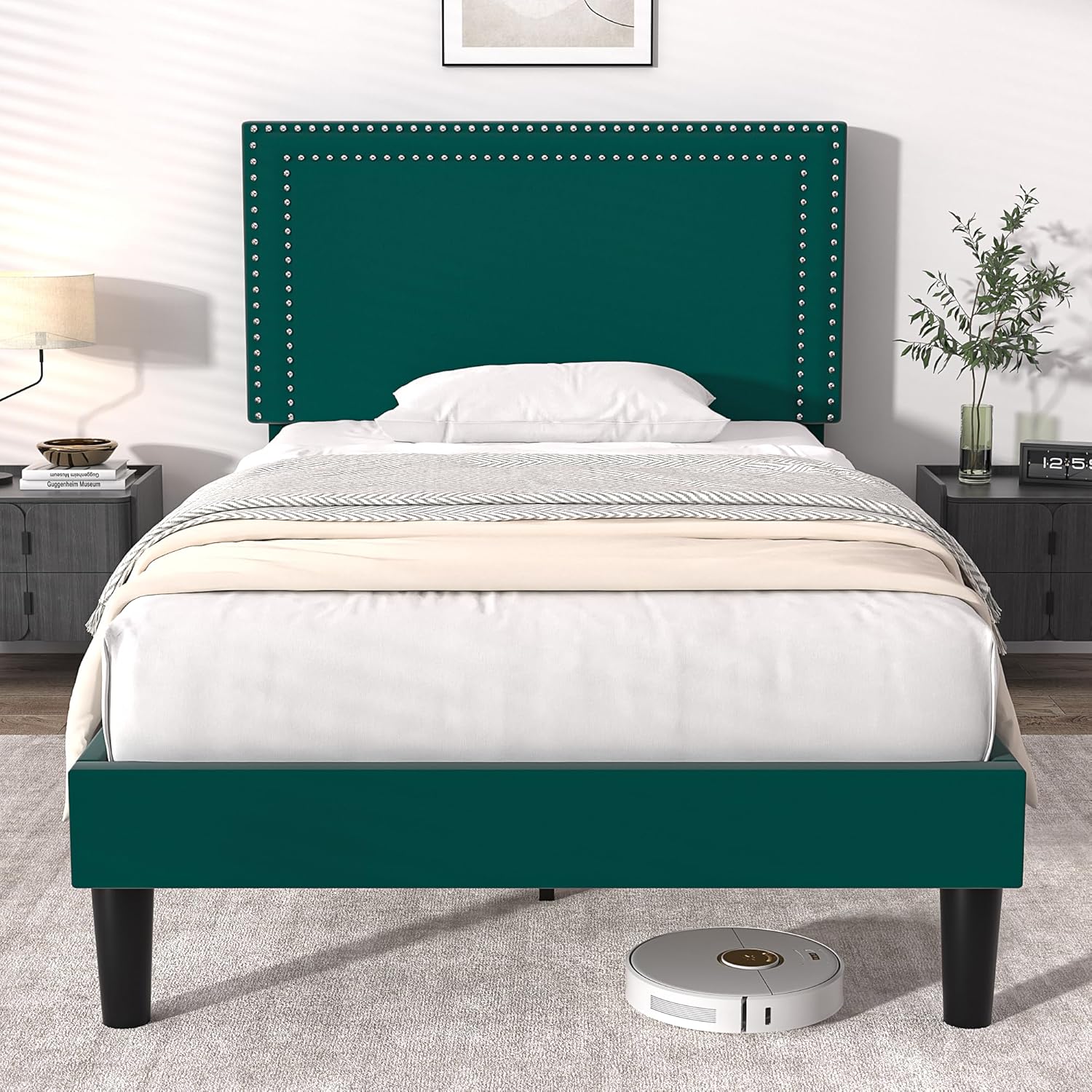 VECELO Modern Platform Bed Frame/Mattress Foundation