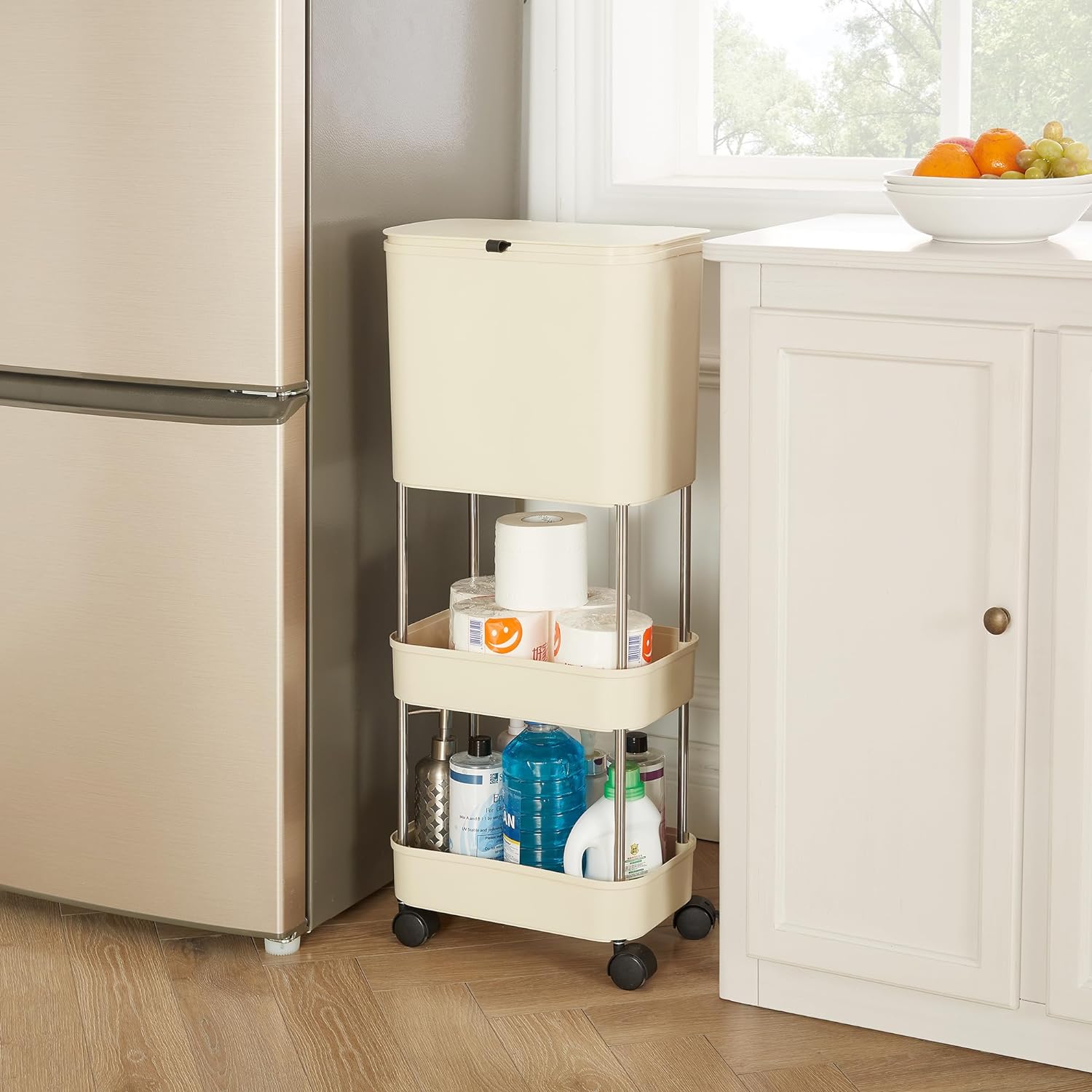 VECELO Kitchen Trash Can with Lid