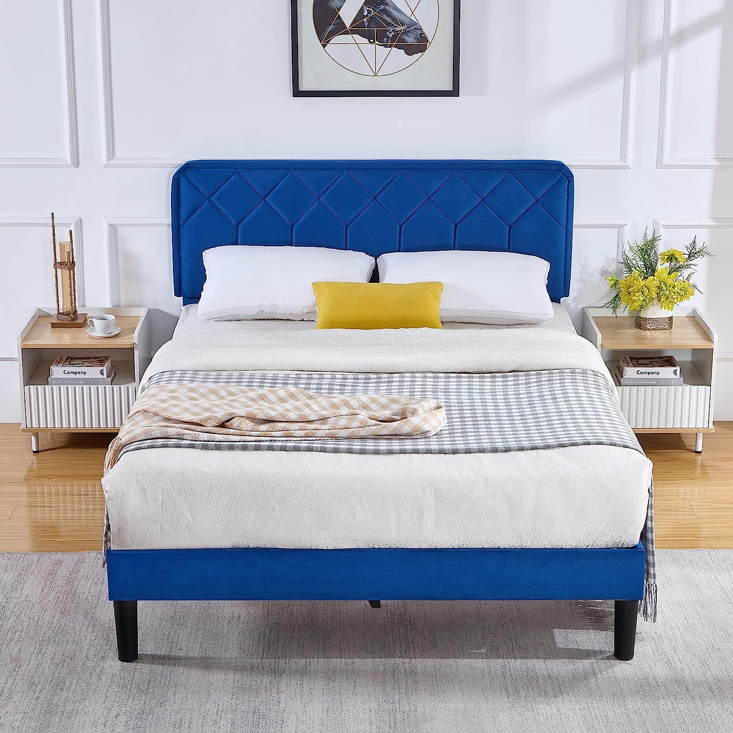 VECELO Premium Leather Upholstered Platform Bed Frame
