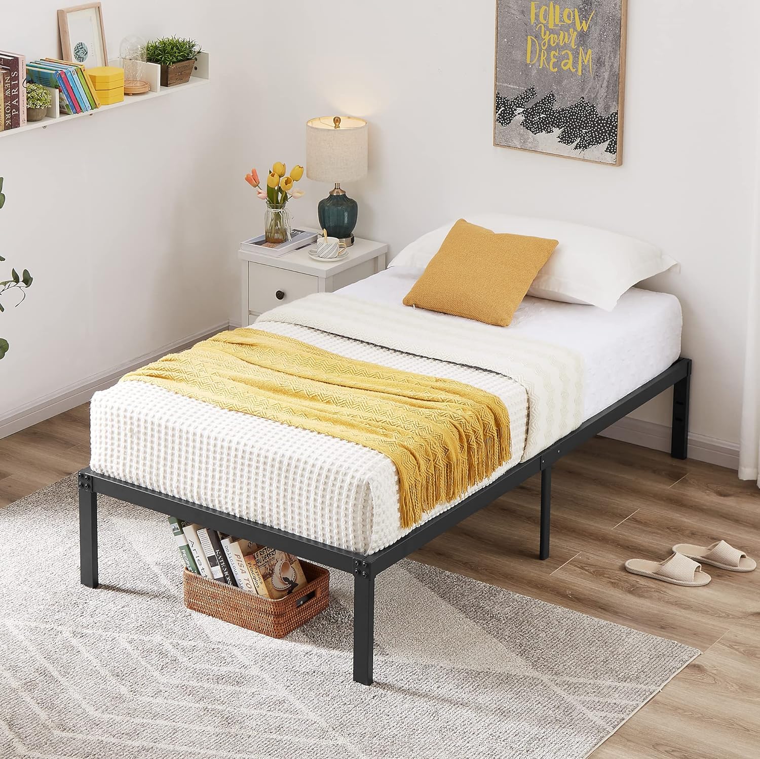 VECELO Metal Platform Bed Frame Heavy Duty Steel Slat, No Box Spring Needed