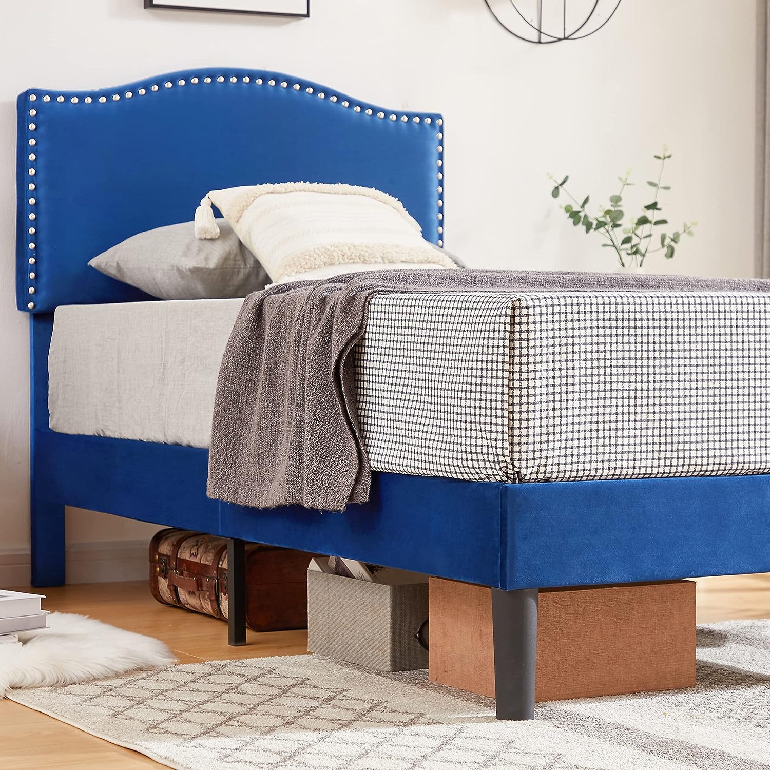 VECELO Bed Frame Platform with Upholstered Headboard & Wooden Slats Support - VECELO