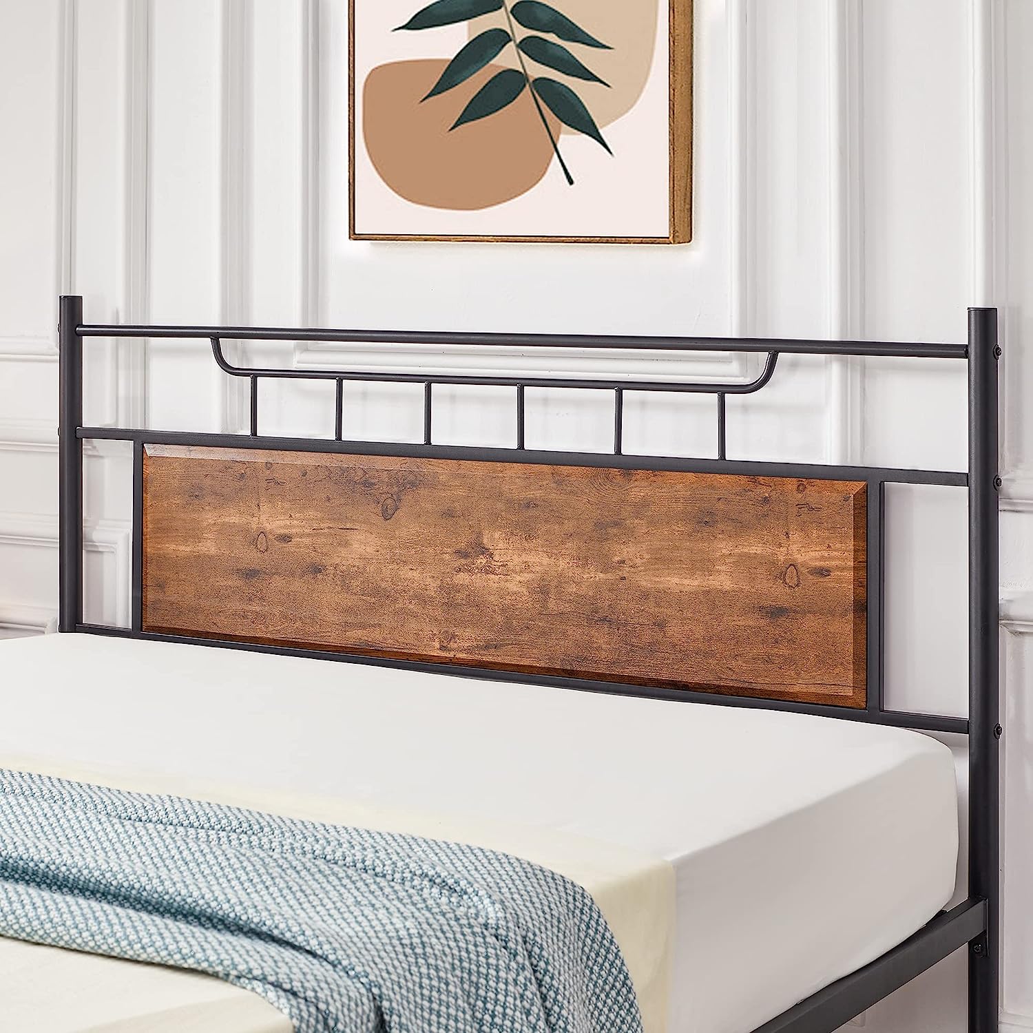 VECELO Platform Bed Frame with Wood Headboard No Box Spring Needed Heavy Duty Steel Slat