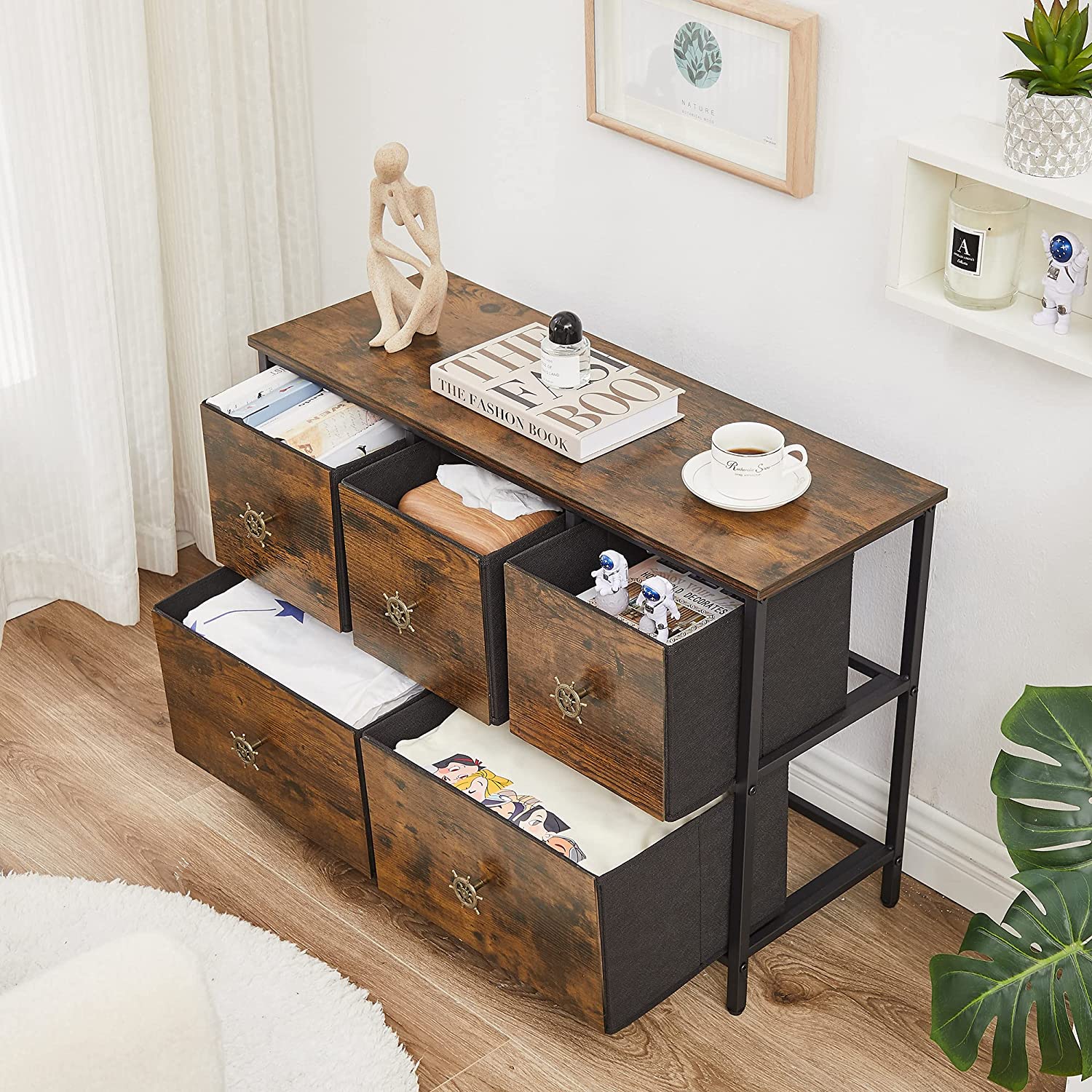 Dresser for Bedroom with 5 Fabric Drawers