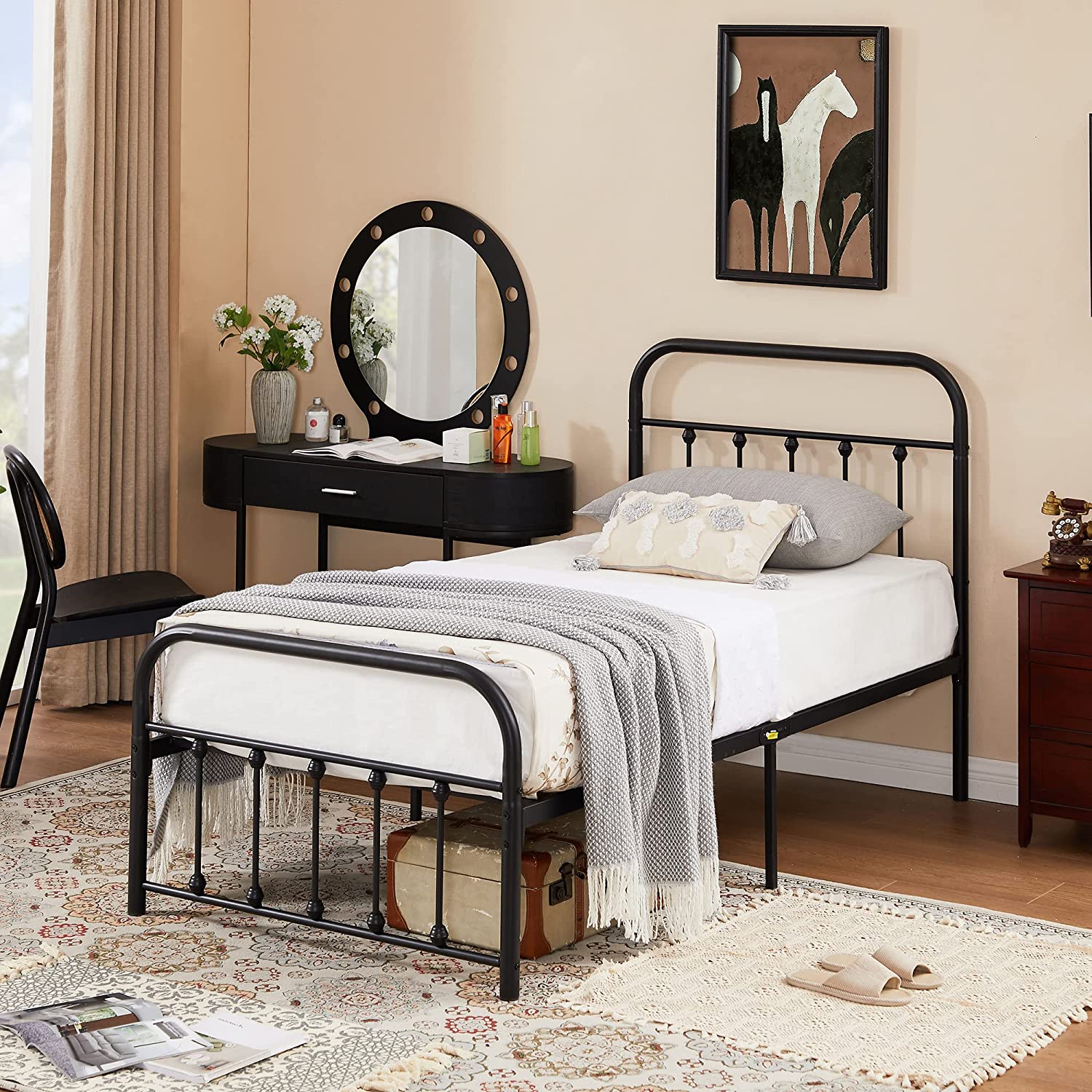 VECELO Metal Platform Bed Frame Mattress Foundation Modern&Simple Style