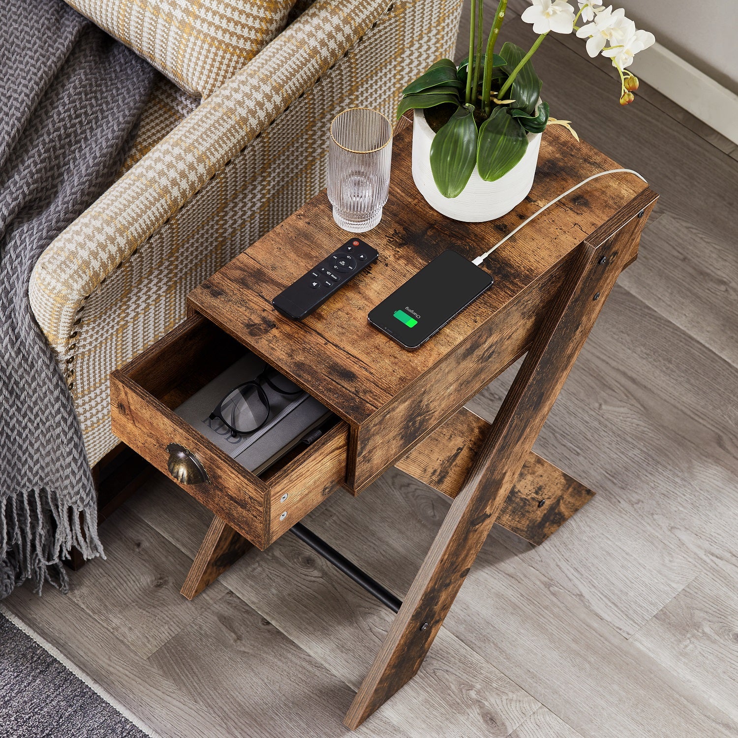VECELO End/Side Table with Charging Station Narrow Nightstand with Drawer& USB Ports