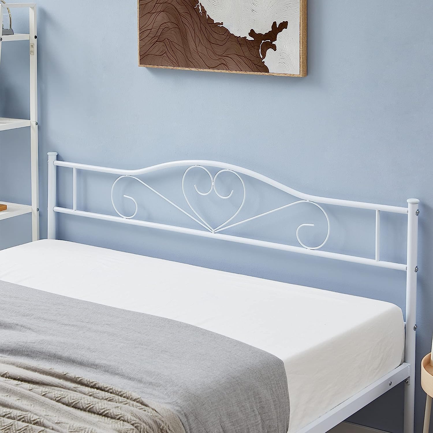 VECELO Metal Platform Bed Frame Mattress Foundation Decorative Headboard & Footboard