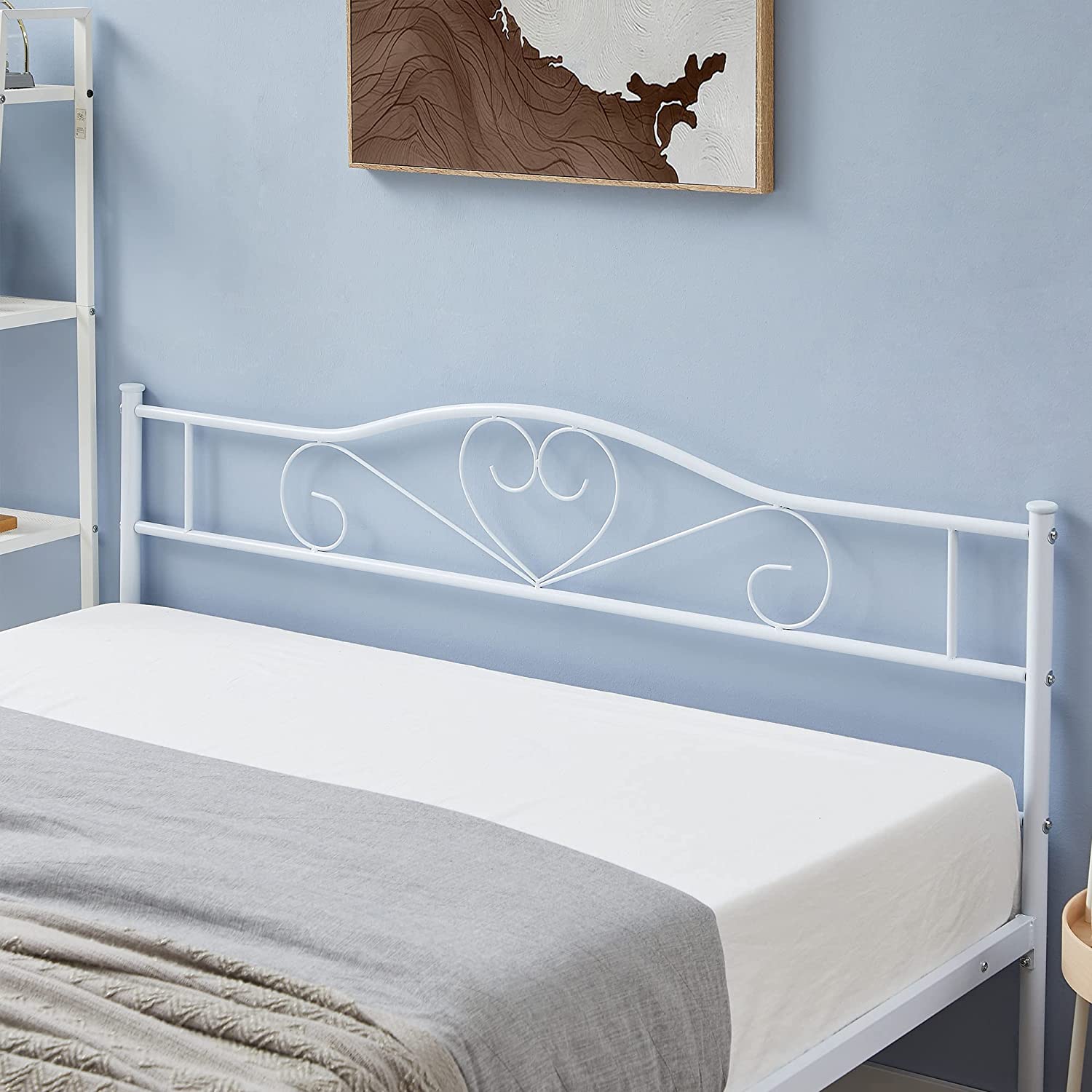 VECELO Metal Platform Bed Frame Mattress Foundation Decorative Headboard & Footboard