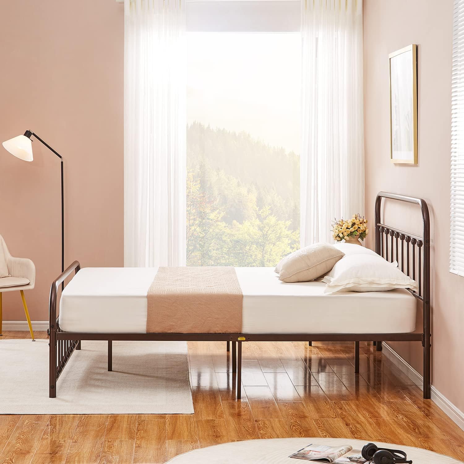 VECELO Metal Platform Bed Frame Mattress Foundation Modern&Simple Style