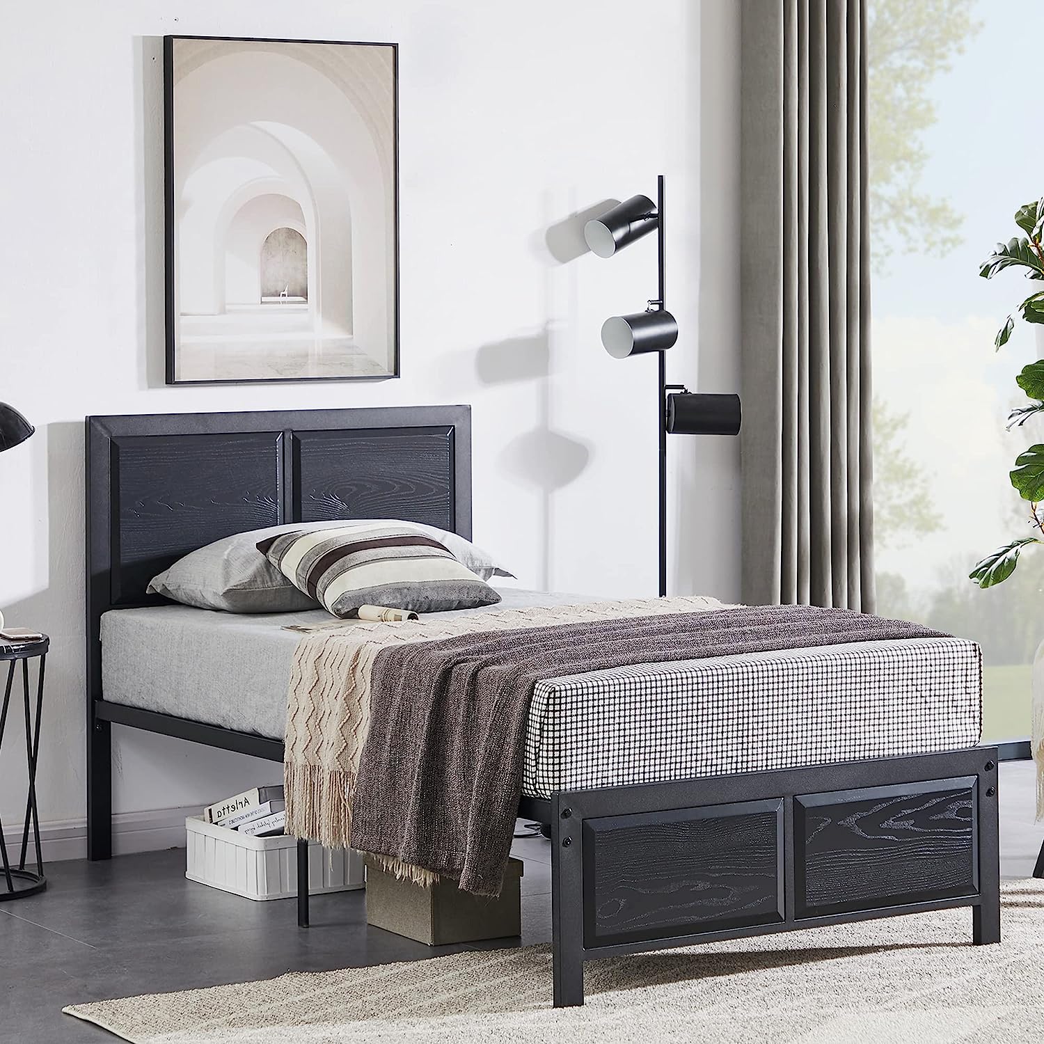 VECELO Platform Bed Frame/Mattress Foundation with Rustic Vintage Wood Headboard