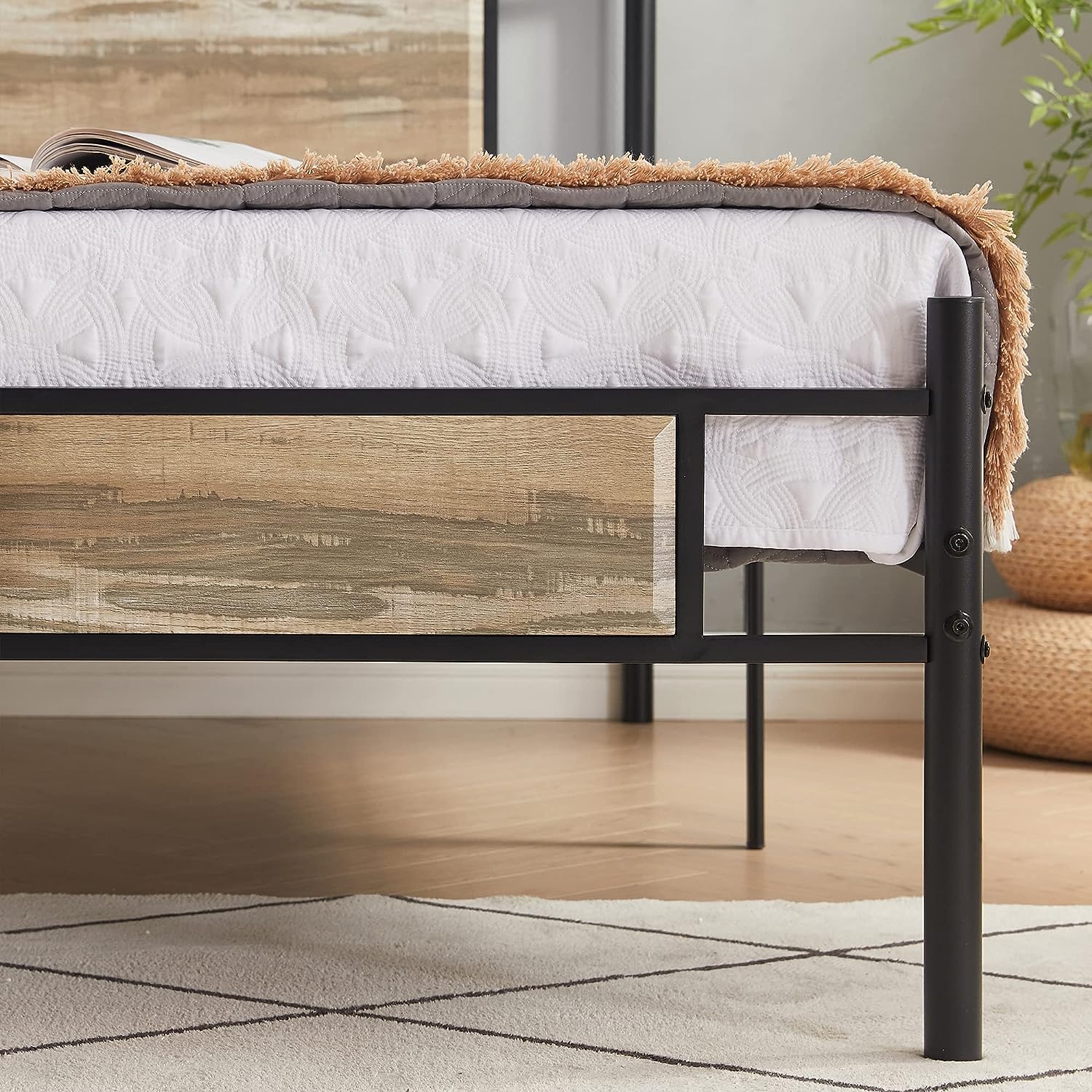 VECELO Platform Bed Frame with Wood Headboard No Box Spring Needed Heavy Duty Steel Slat