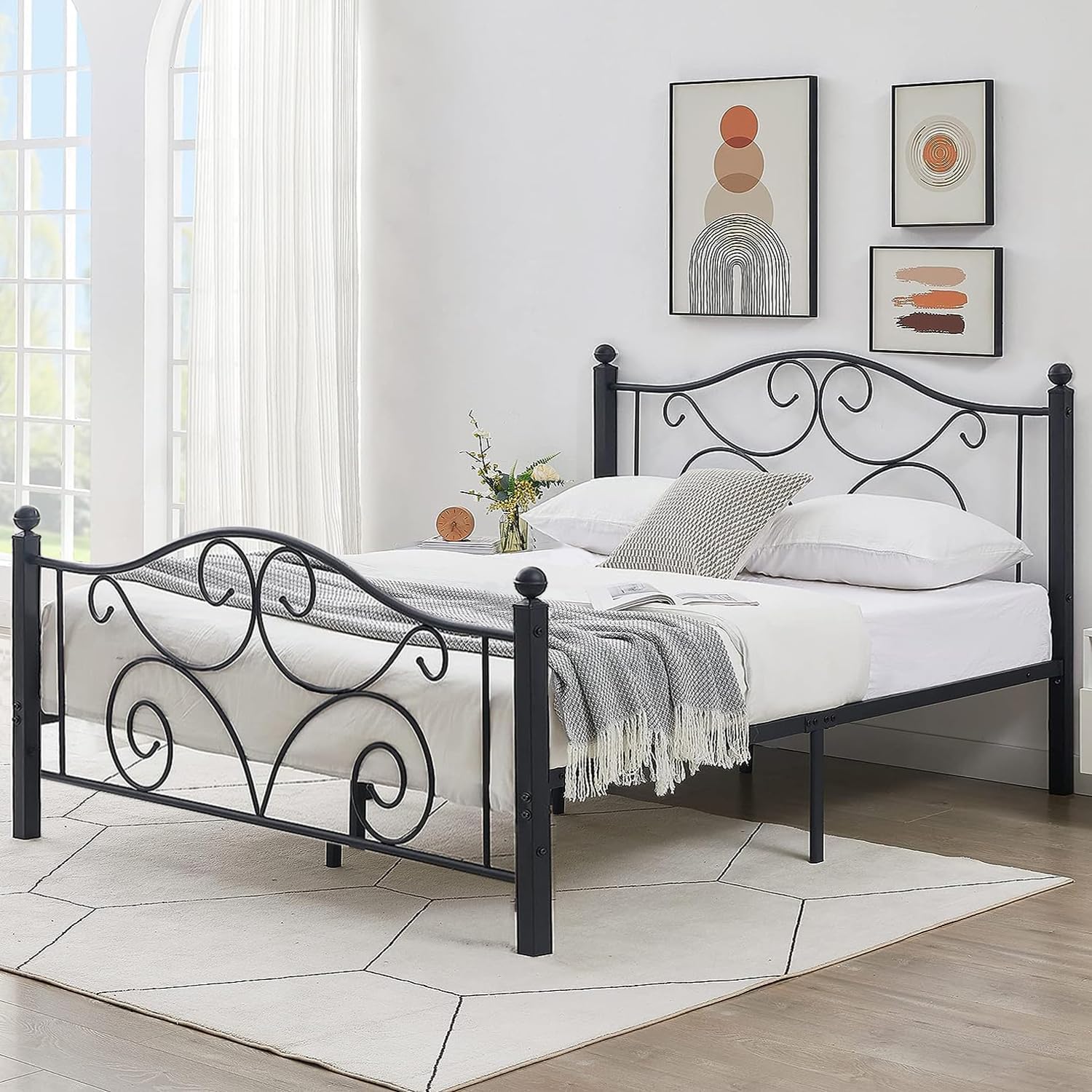 VECELO Classic Metal Bed Frame Mattress Foundation