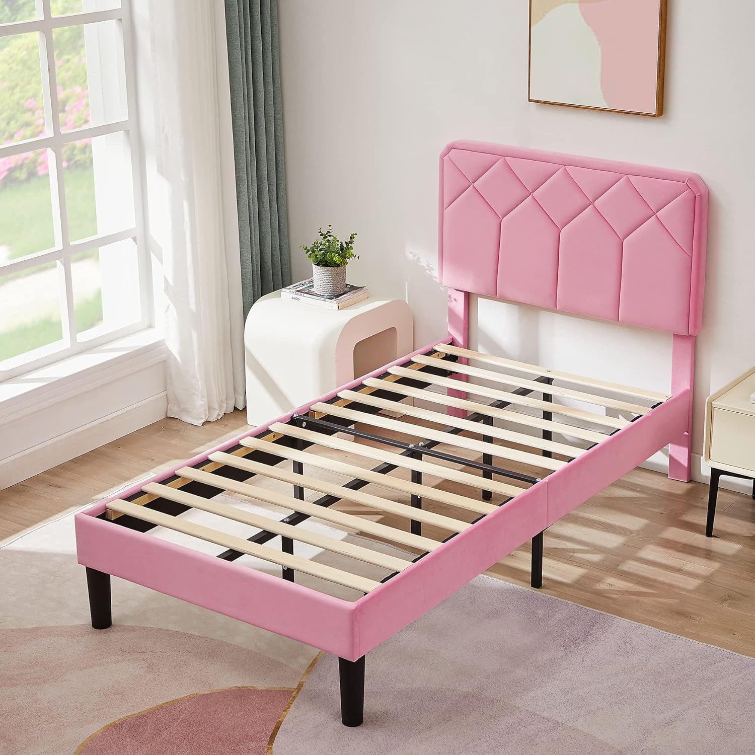 VECELO Premium Leather Upholstered Platform Bed Frame