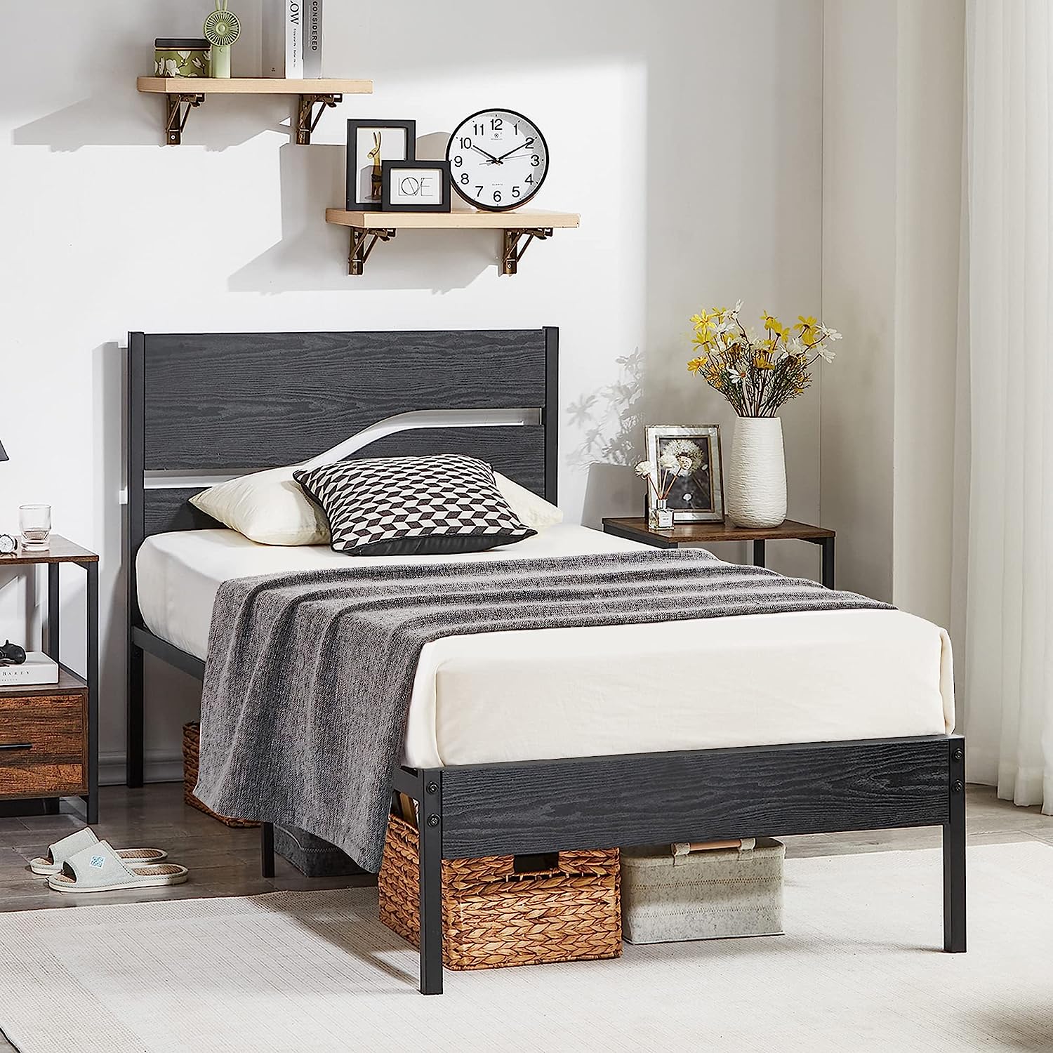 VECELO Platform Bed Frame/Mattress Foundation with Rustic Vintage Wood Headboard