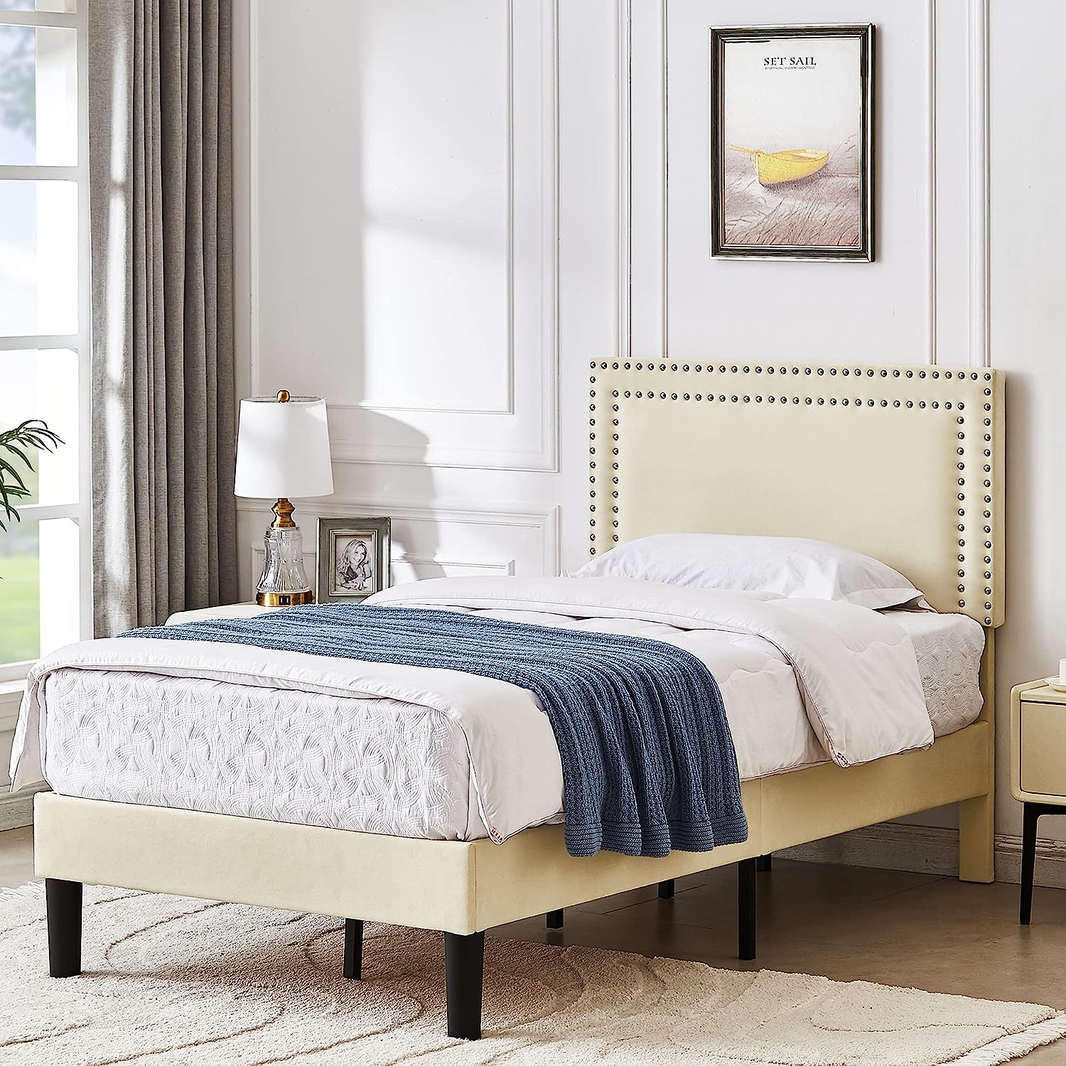 VECELO Modern Platform Bed Frame/Mattress Foundation