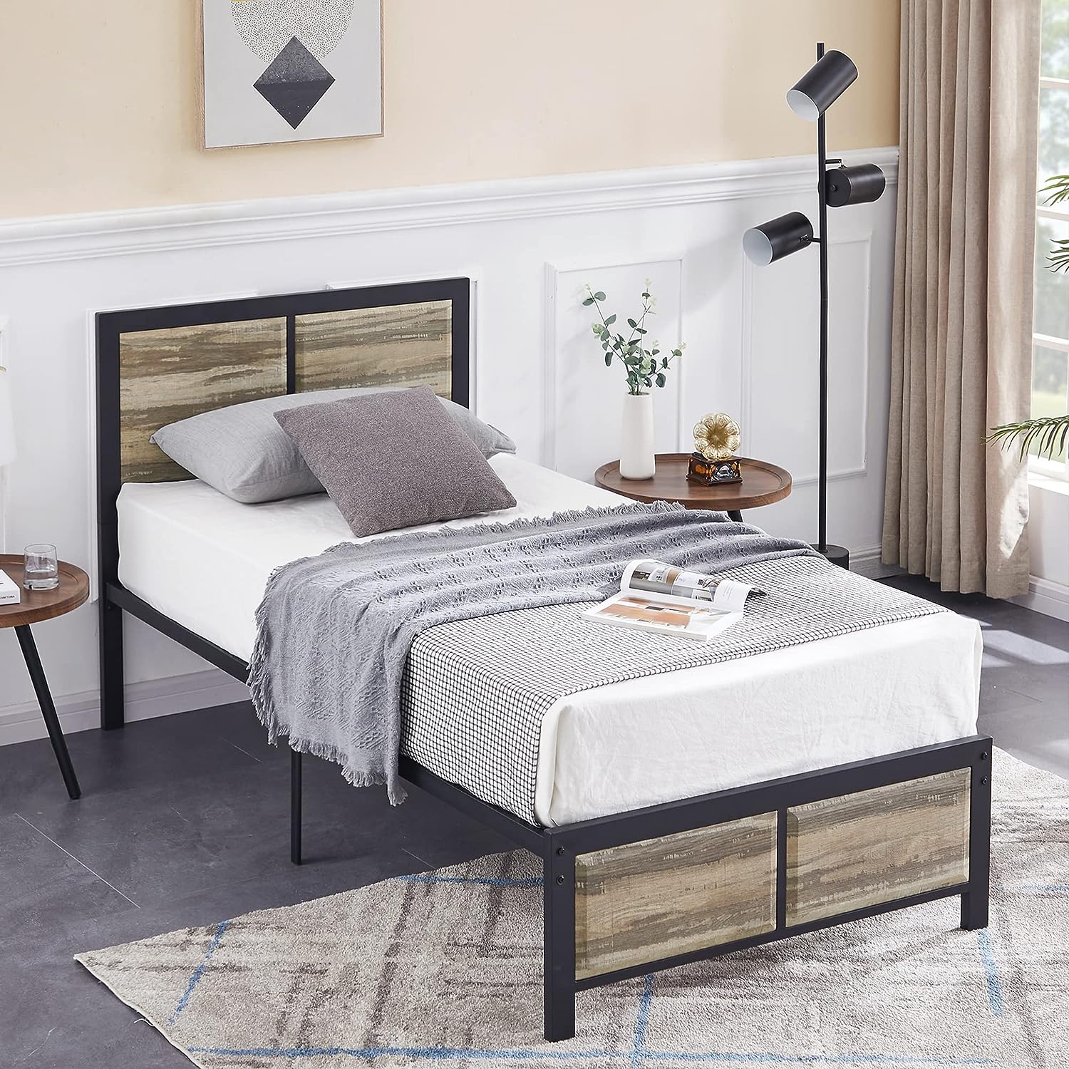 VECELO Platform Bed Frame/Mattress Foundation with Rustic Vintage Wood Headboard