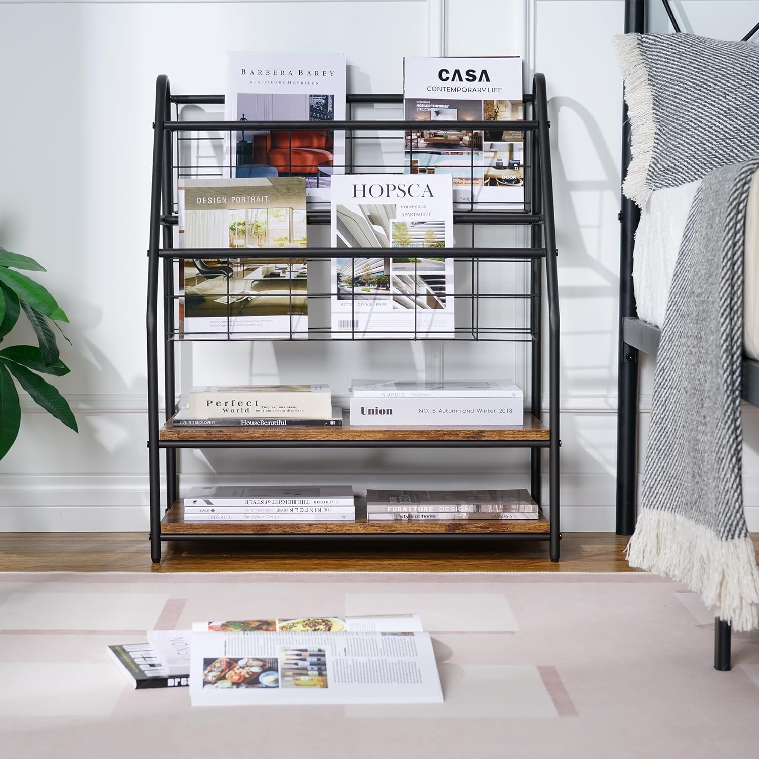 VECELO Newspaper Magazine Holders,2-Tier Metal Racks Brochure Display Stand