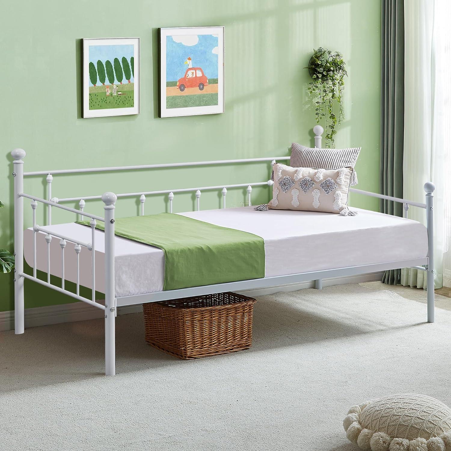 VECELO Daybed Frame, Twin Size Metal Platform Bed with Headboard