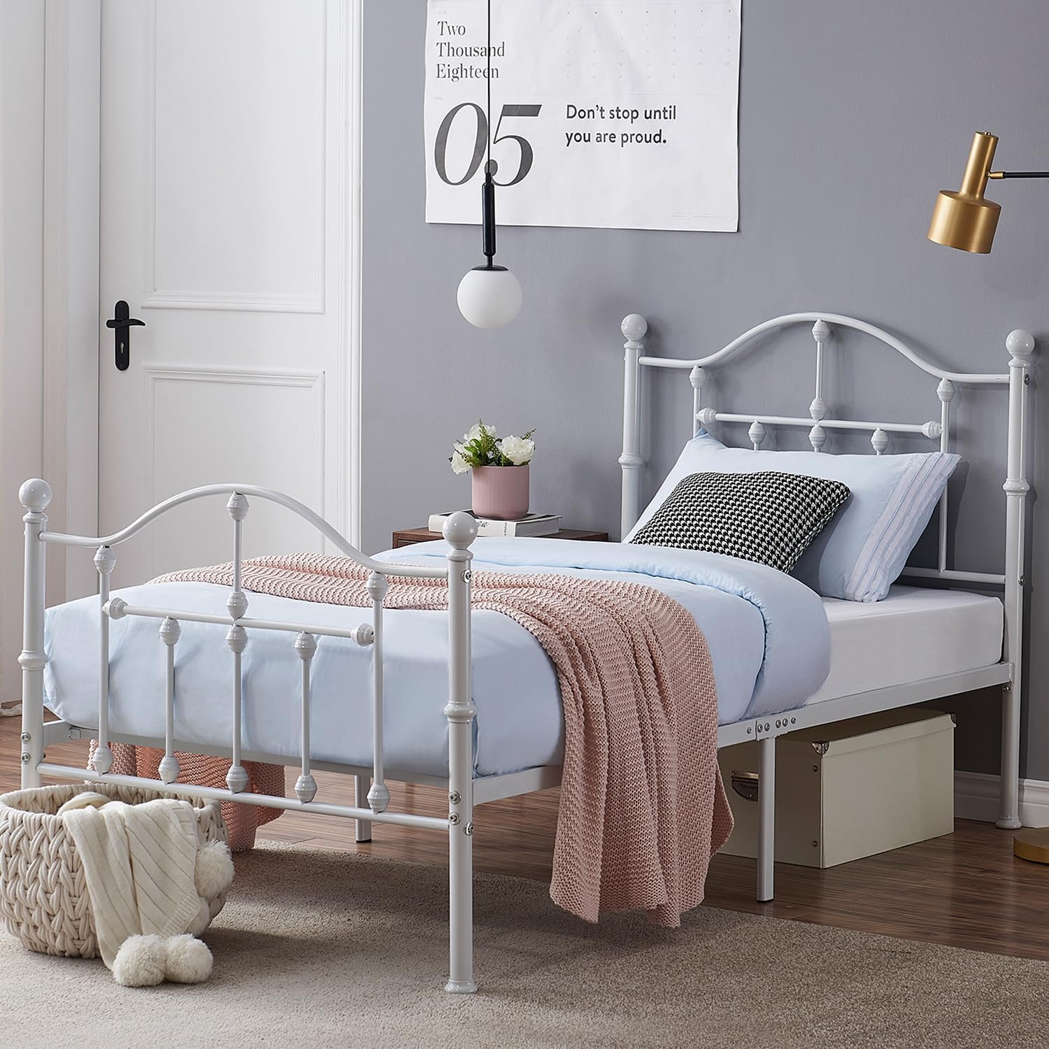 Bed Frame Metal Platform Mattress Foundation/Box Spring