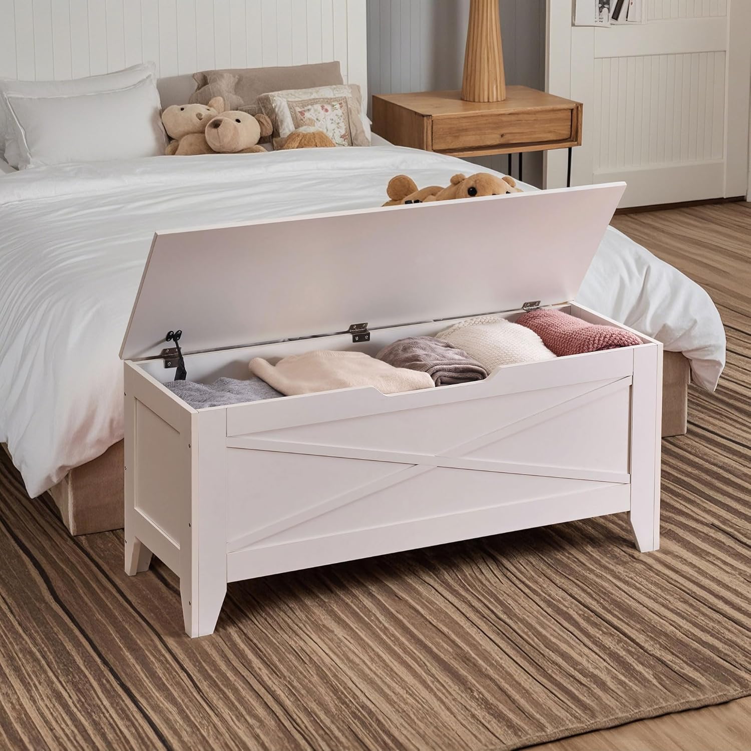 VECELO Storage Bench,43.3in Wooden Chest for Storage with Safety Hinges Wicker-Kont Mats