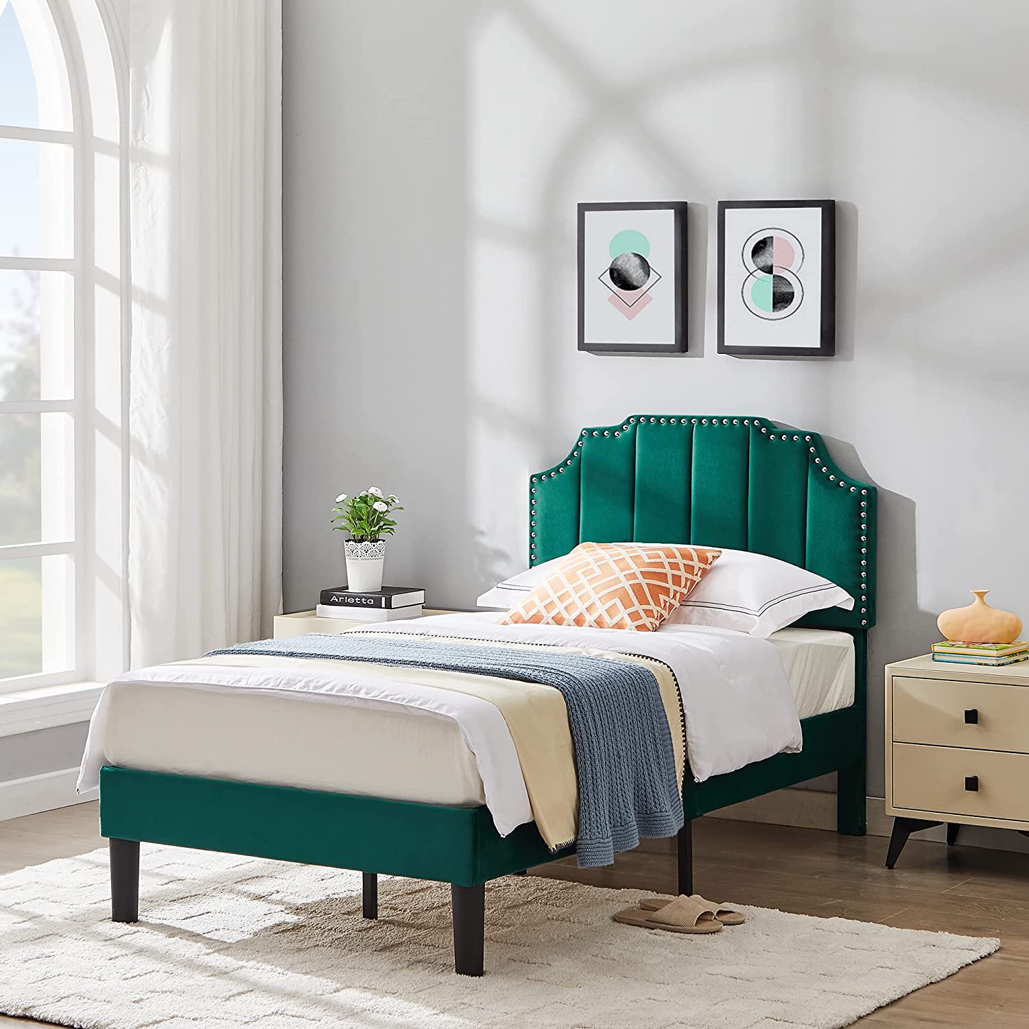 Upholstered Platform Bed Frame with Tufted Adjustable Headboard