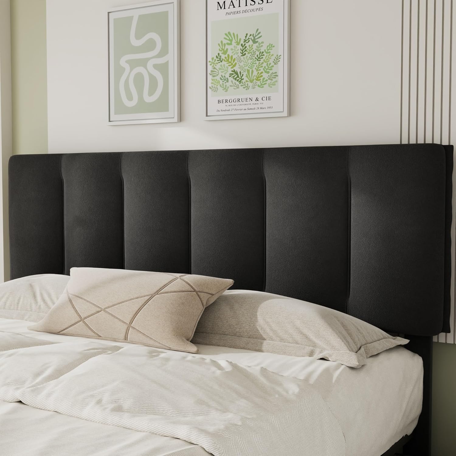 VECELO Upholstered Bed Frame with 4 Storage Drawers and Adjustable Velvet Headboard
