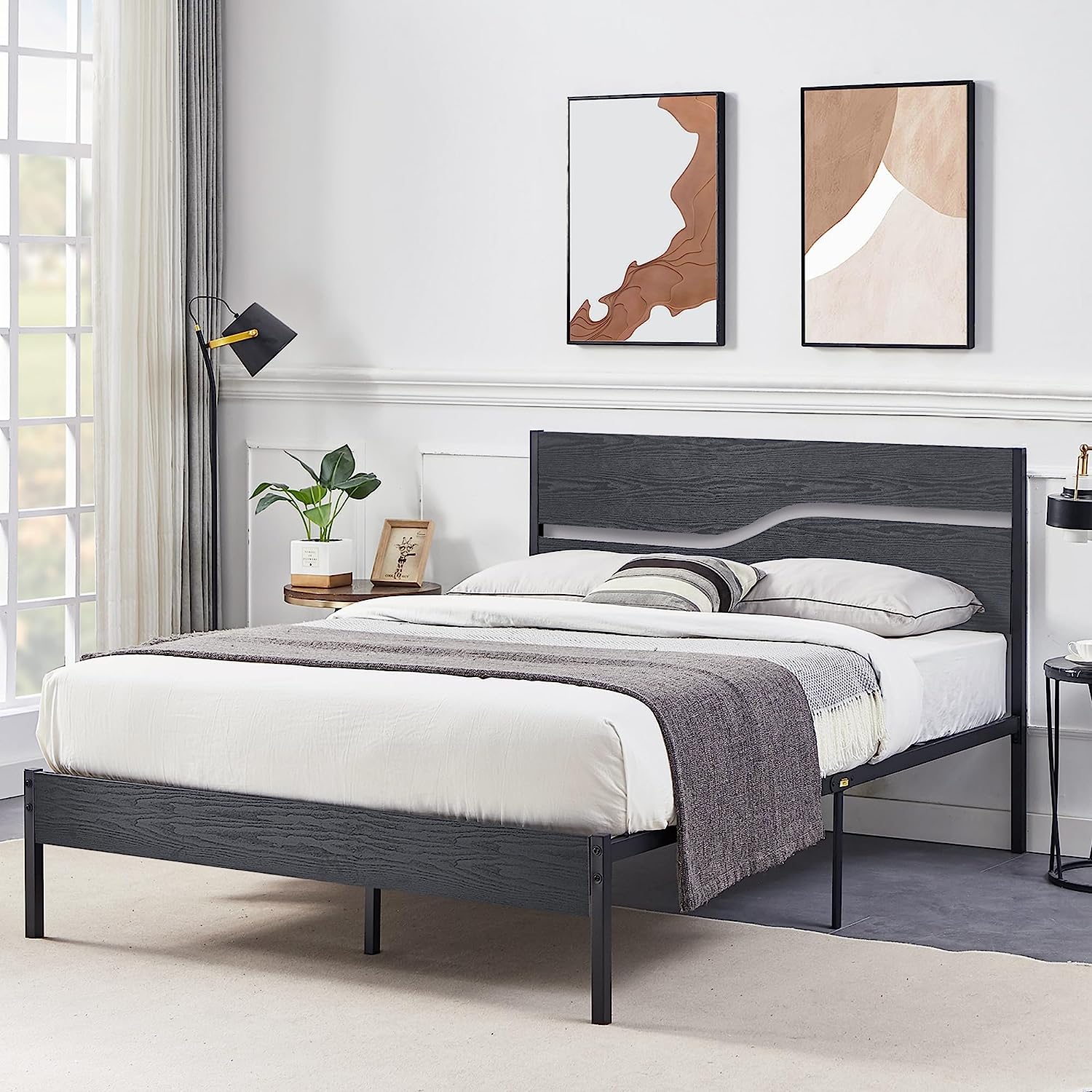 VECELO Platform Bed Frame/Mattress Foundation with Rustic Vintage Wood Headboard