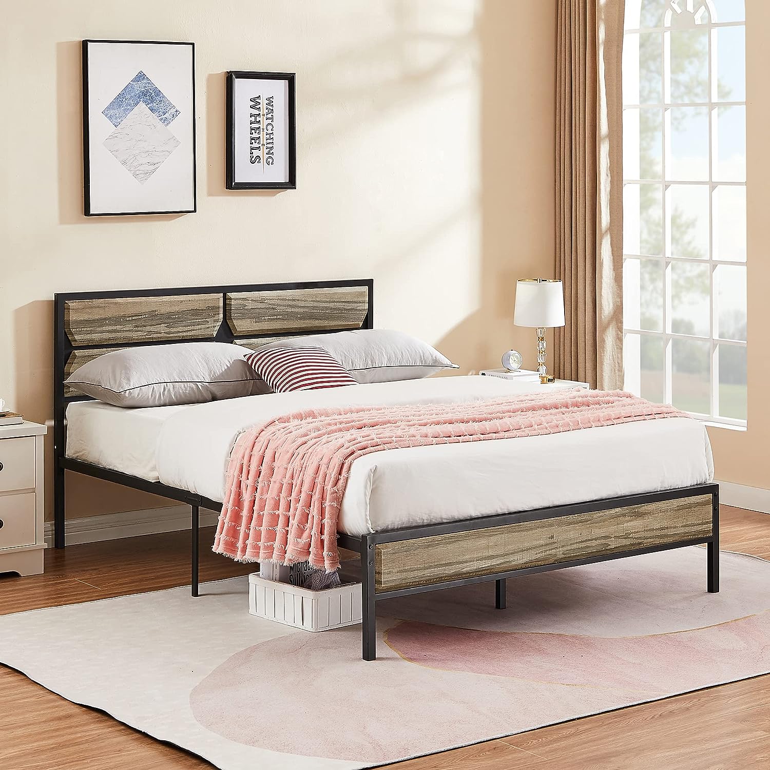 VECELO Metal Bed Frame Platform with Wooden Headboard&Footboard Mattress Foundation