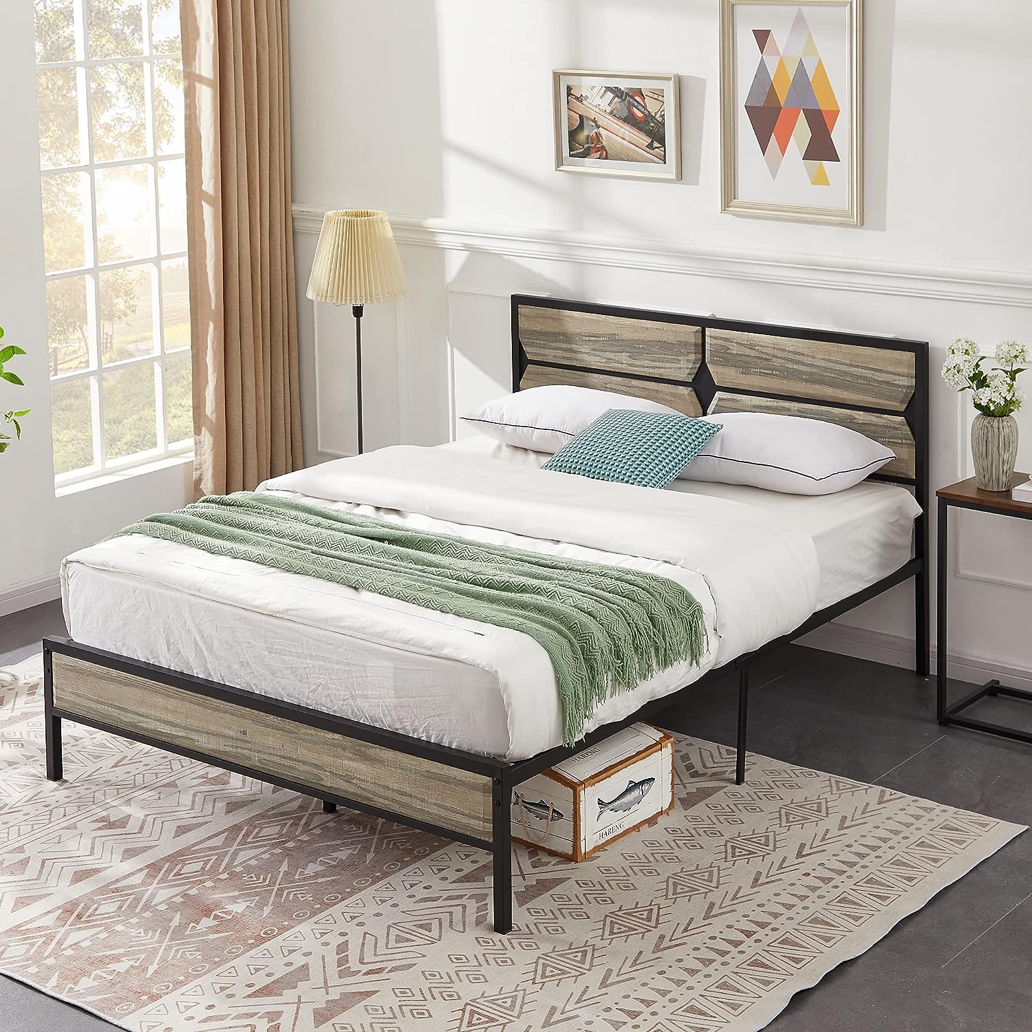 VECELO Metal Bed Frame Platform with Wooden Headboard&Footboard Mattress Foundation