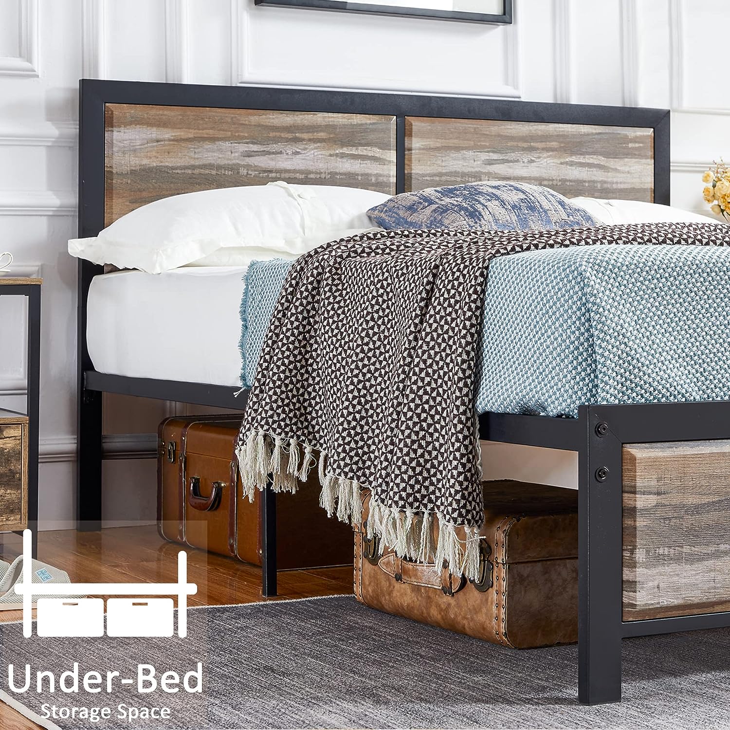 Platform Bed Frame/Mattress Foundation with Rustic Vintage Wood Headboard