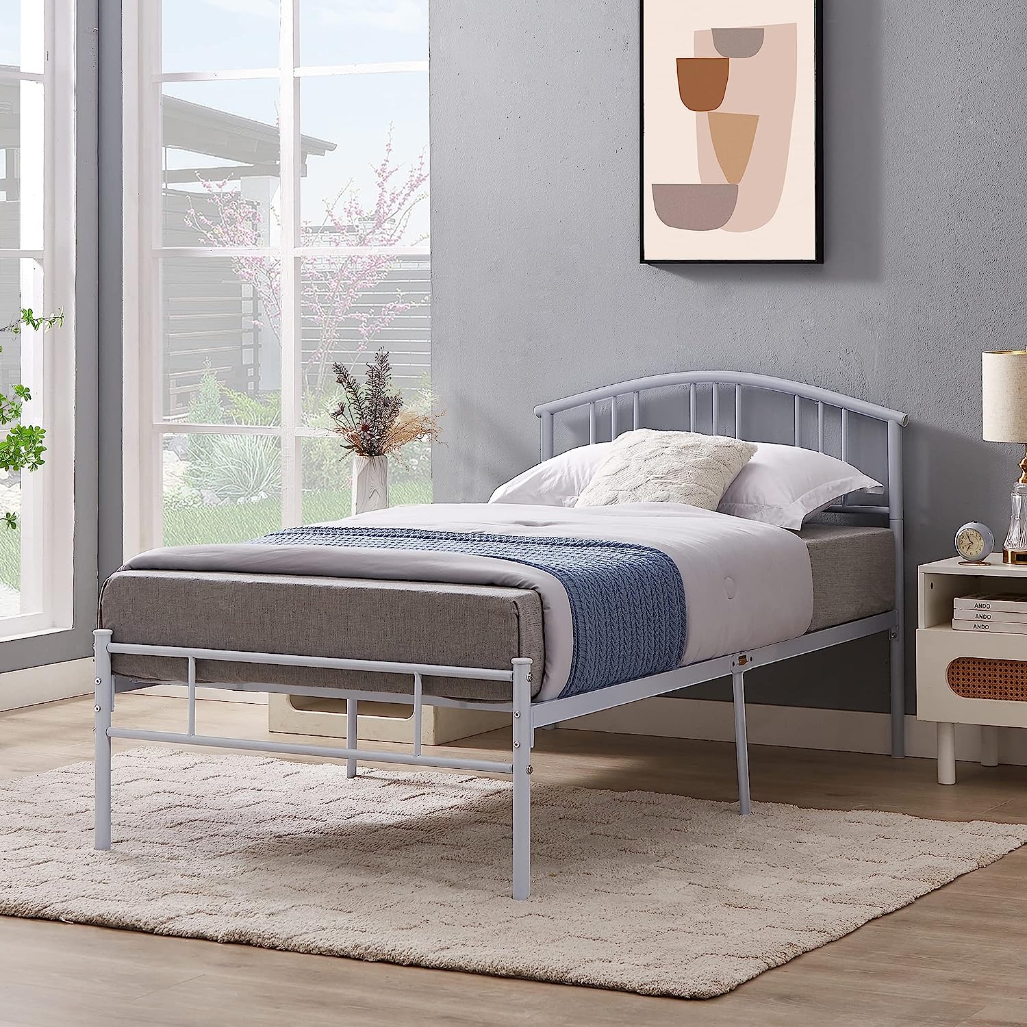 VECELO Modern Metal Bed Frame Mattress Foundation with curve headboard and Footboard