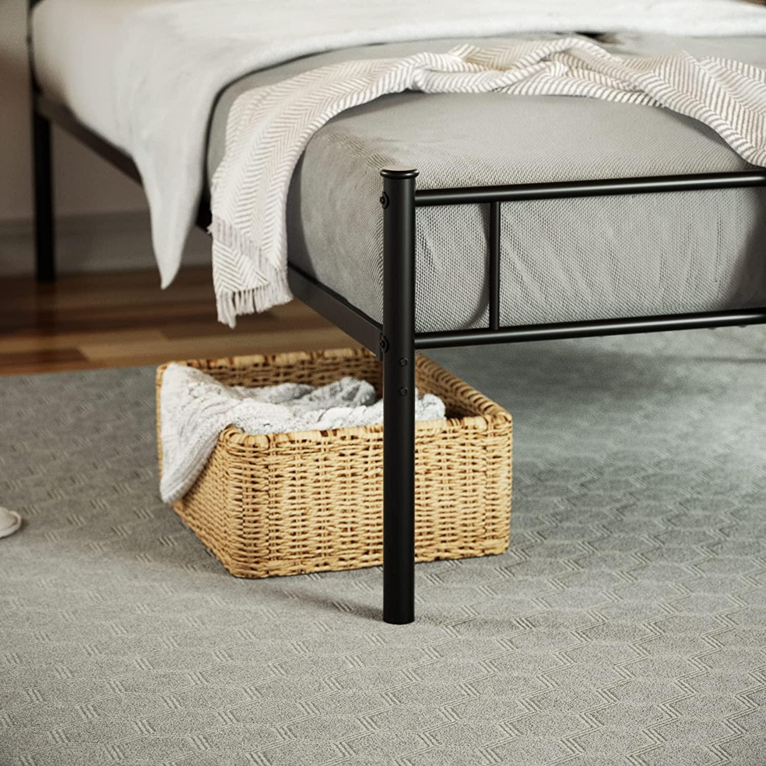 VECELO Metal Platform Bed Frame Mattress Foundation Decorative Headboard & Footboard
