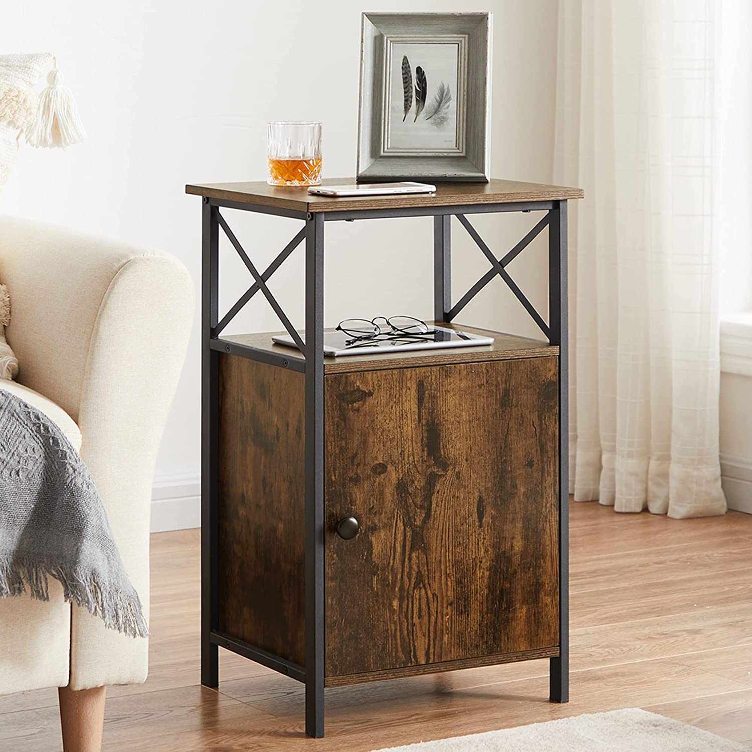 VECELO End Tables,Large Capacity Nightstand with Cabinet for Bedroom, Living Room