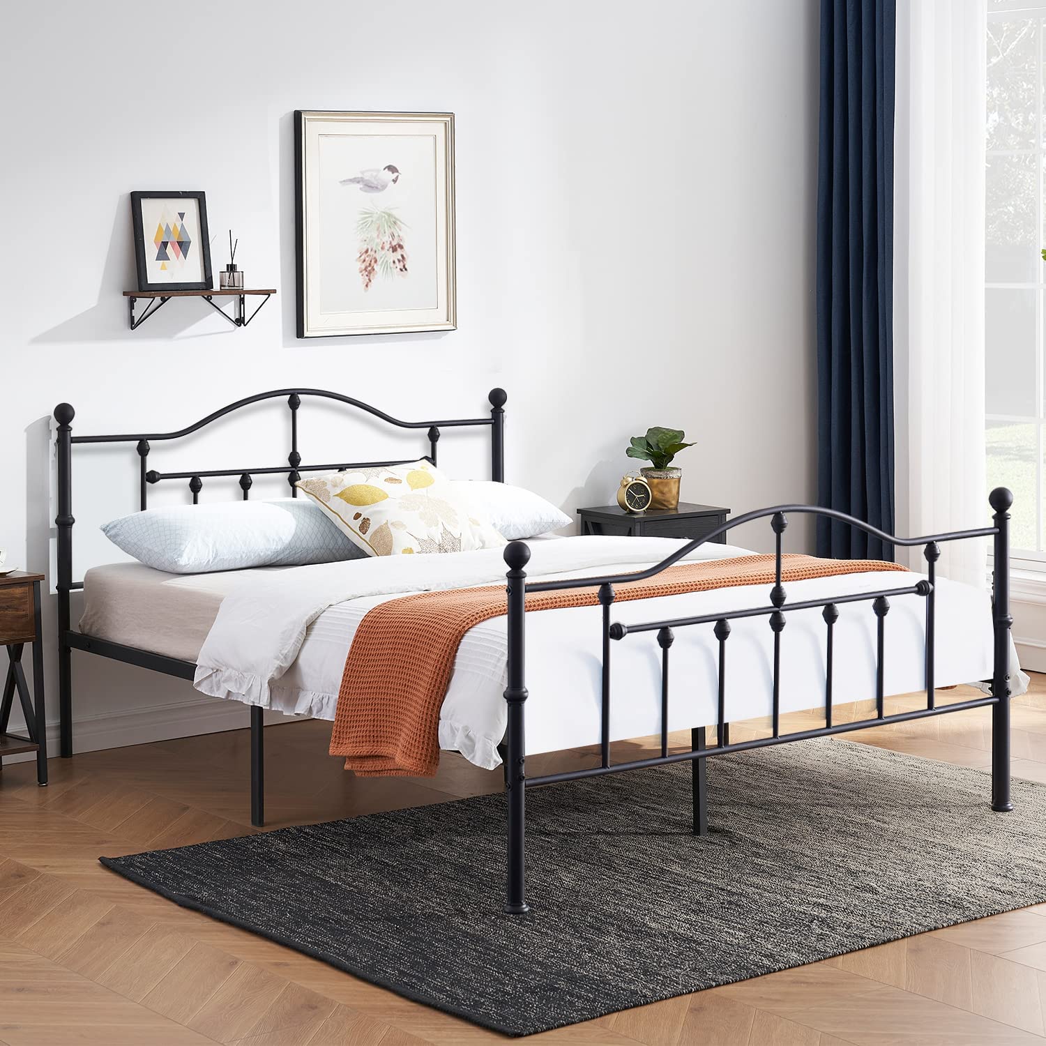 VECELO Classical Black Bed Frame Metal Platform Mattress Foundation with Headboard & Footboard - VECELO