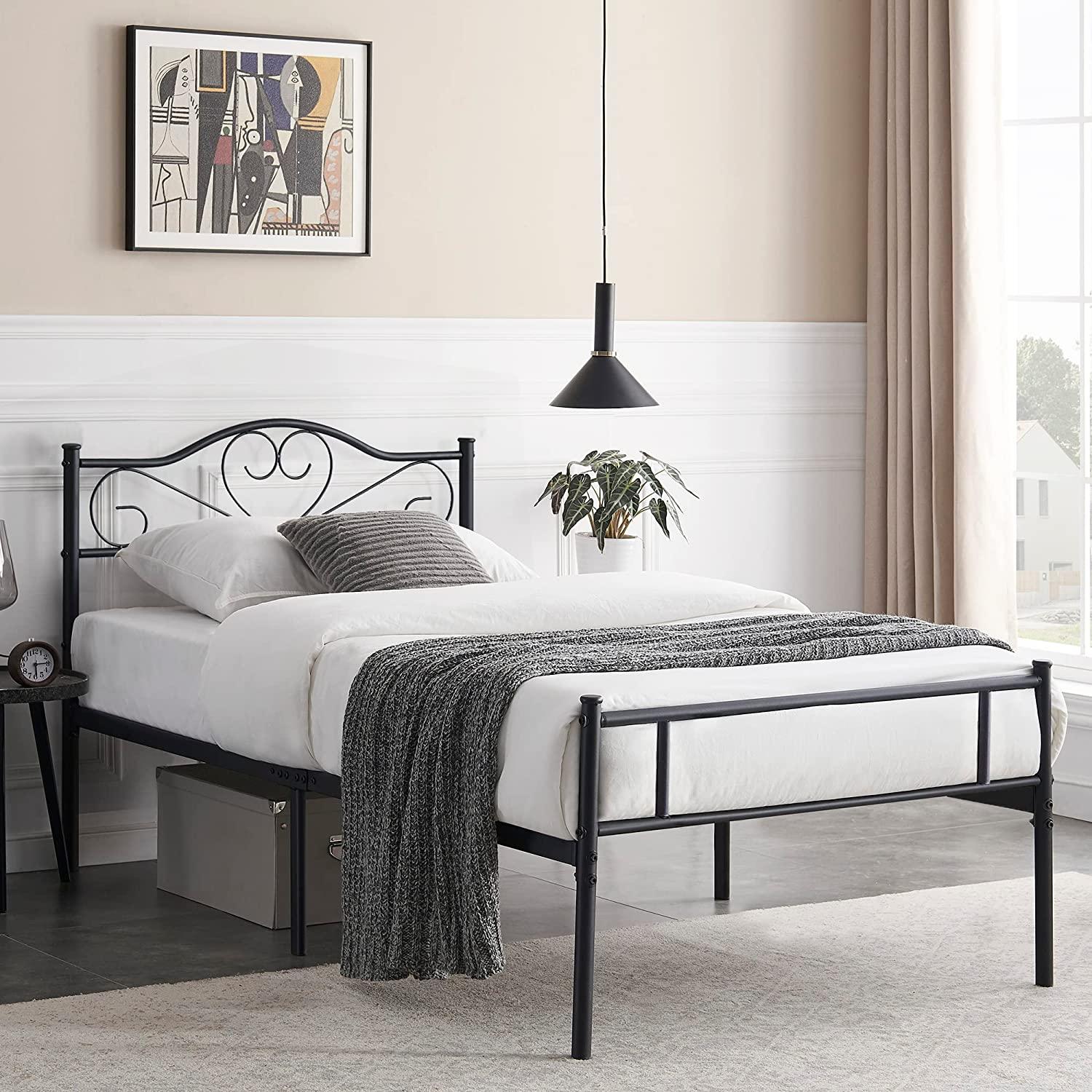 VECELO Metal Platform Bed Frame Mattress Foundation Decorative Headboard & Footboard