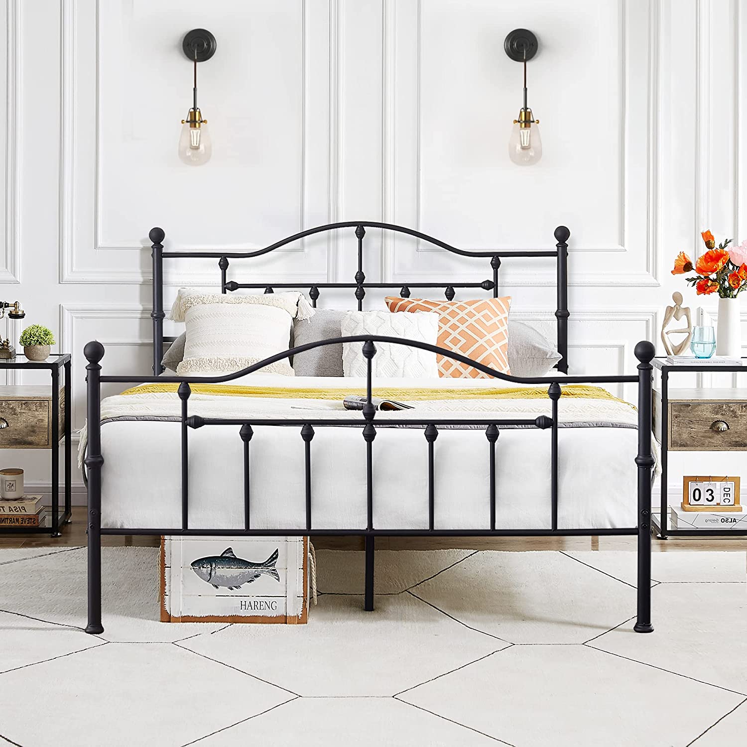 VECELO Classical Black Bed Frame Metal Platform Mattress Foundation with Headboard & Footboard - VECELO