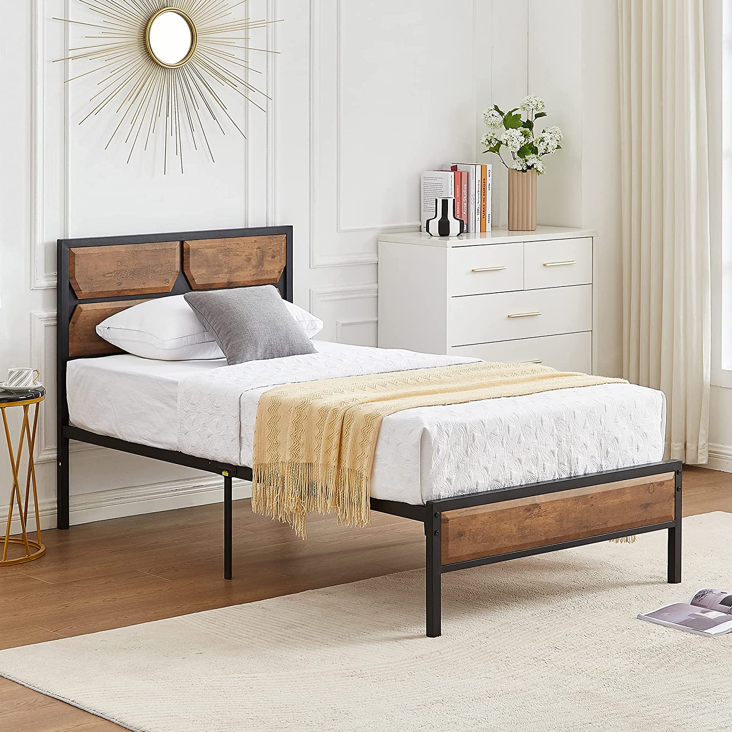 VECELO Metal Bed Frame Platform with Wooden Headboard&Footboard Mattress Foundation